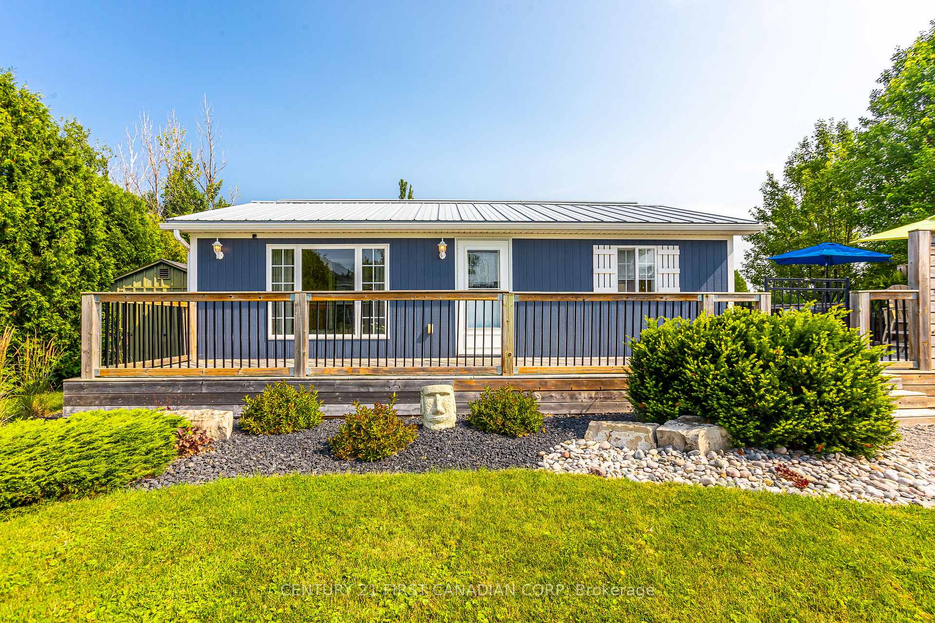 Photo 6 of 33822 Darryl Court, Bluewater, Hay — HOMEH