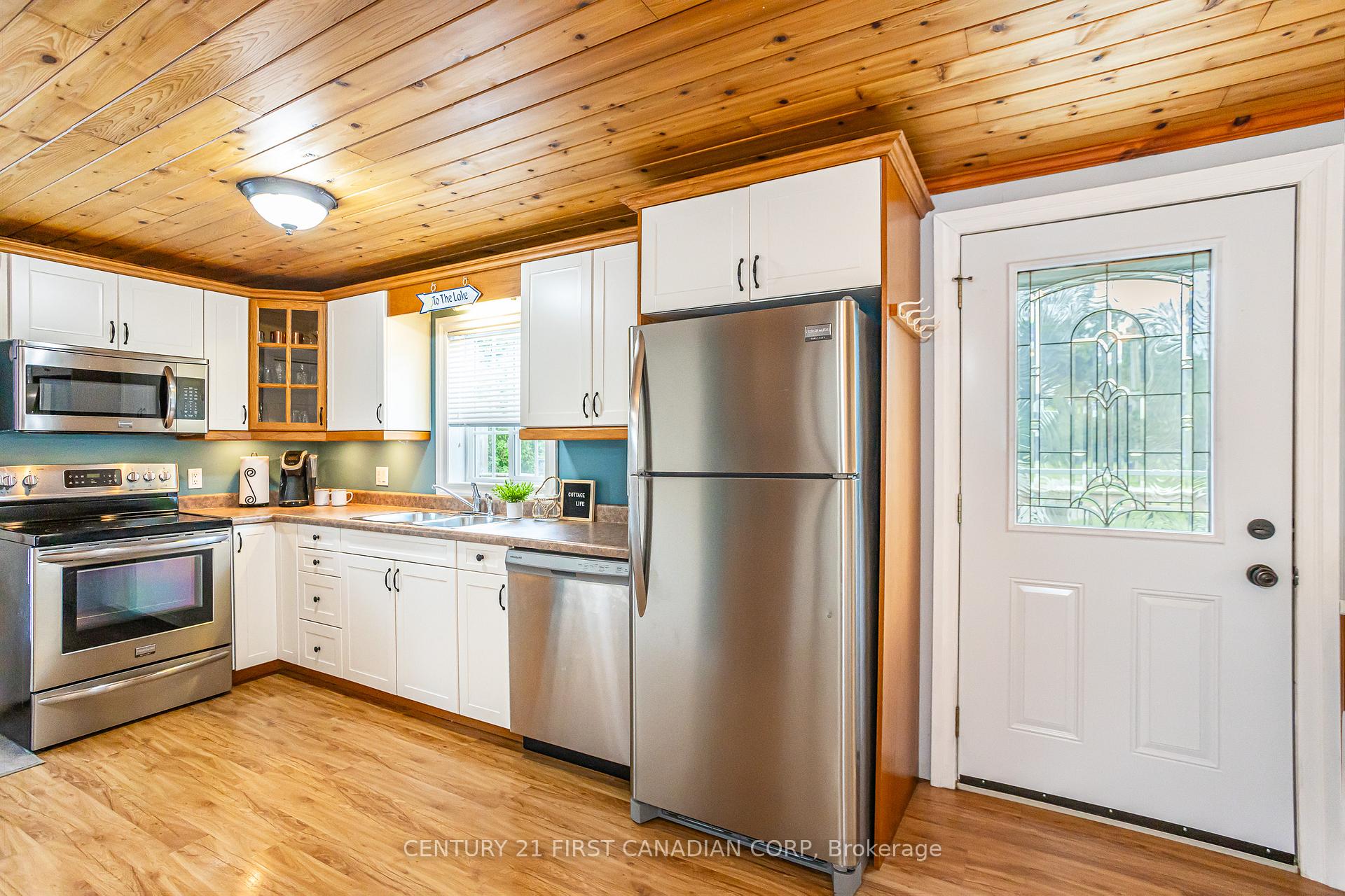Photo 14 of 33822 Darryl Court, Bluewater, Hay — HOMEH