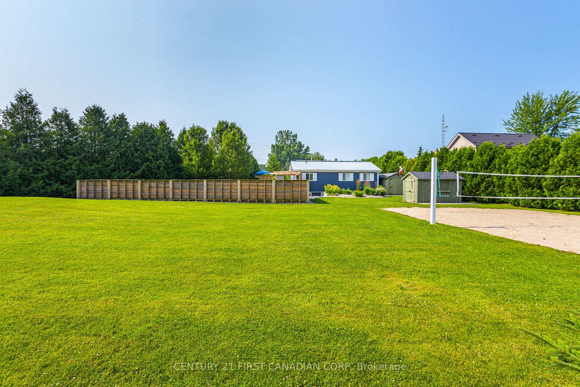 Photo 36 of 33822 Darryl Court, Bluewater, Hay — HOMEH