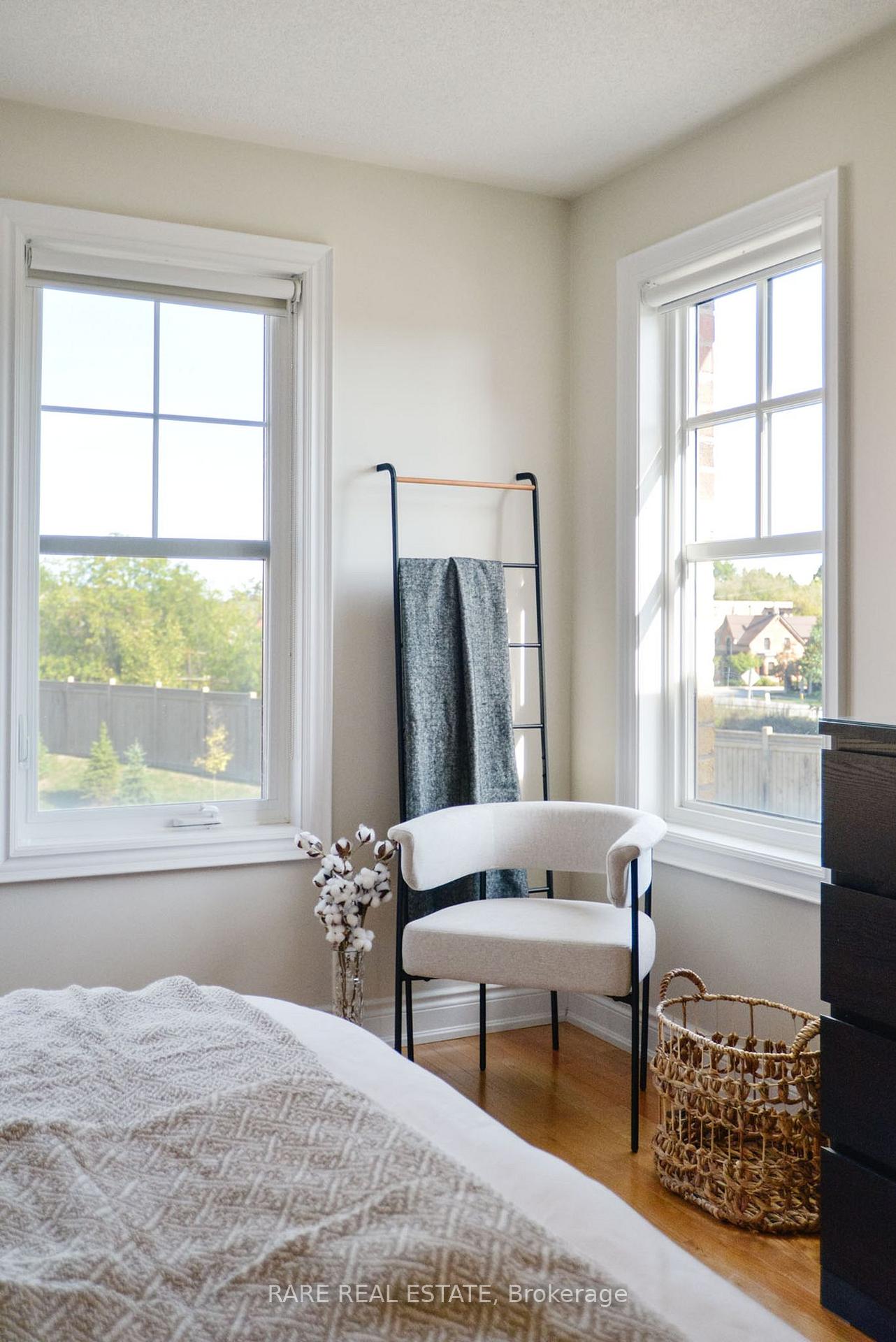 Photo 21 of Unit 35, 10 Porter Avenue W, Vaughan, West Woodbridge — HOMEH