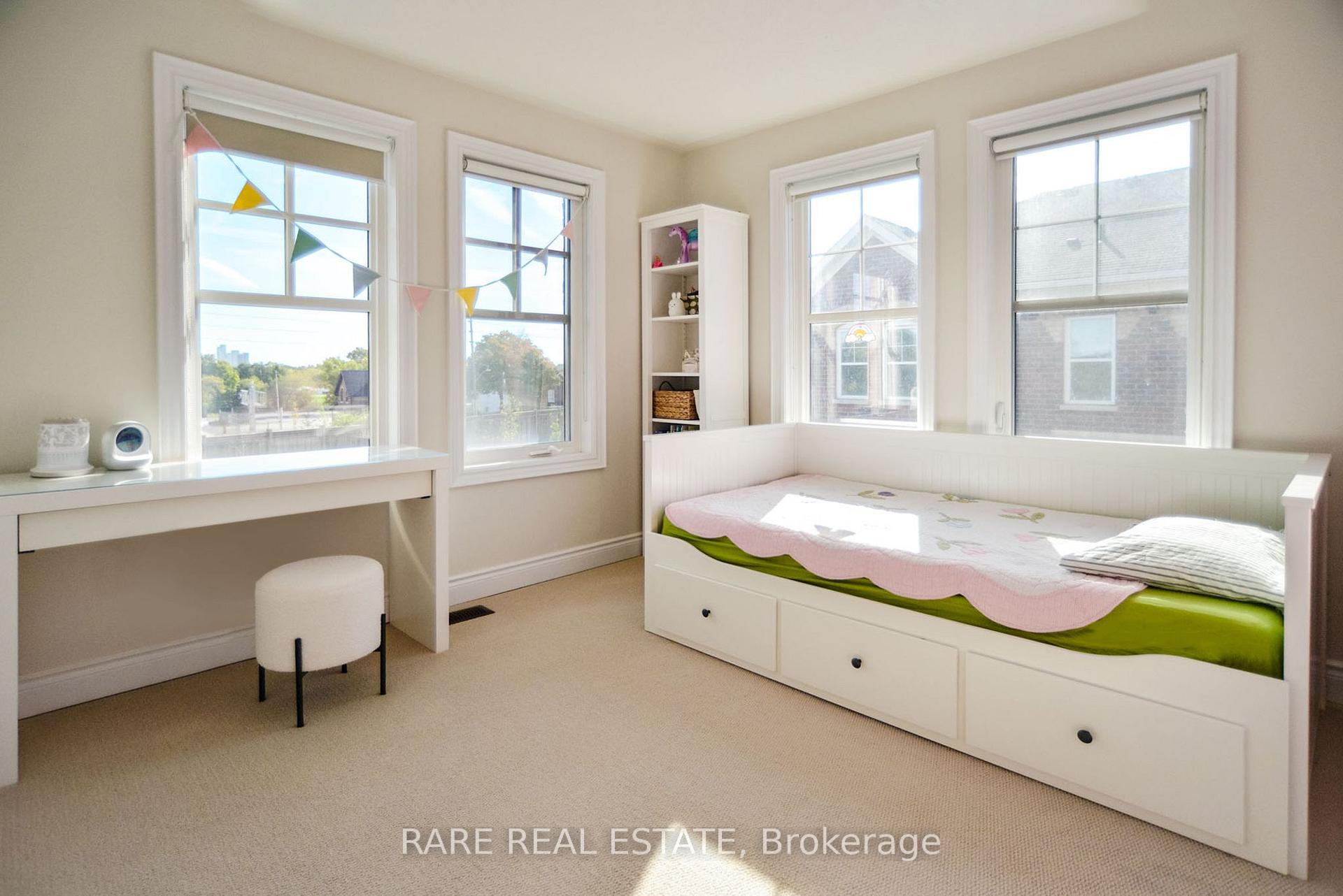 Photo 26 of Unit 35, 10 Porter Avenue W, Vaughan, West Woodbridge — HOMEH