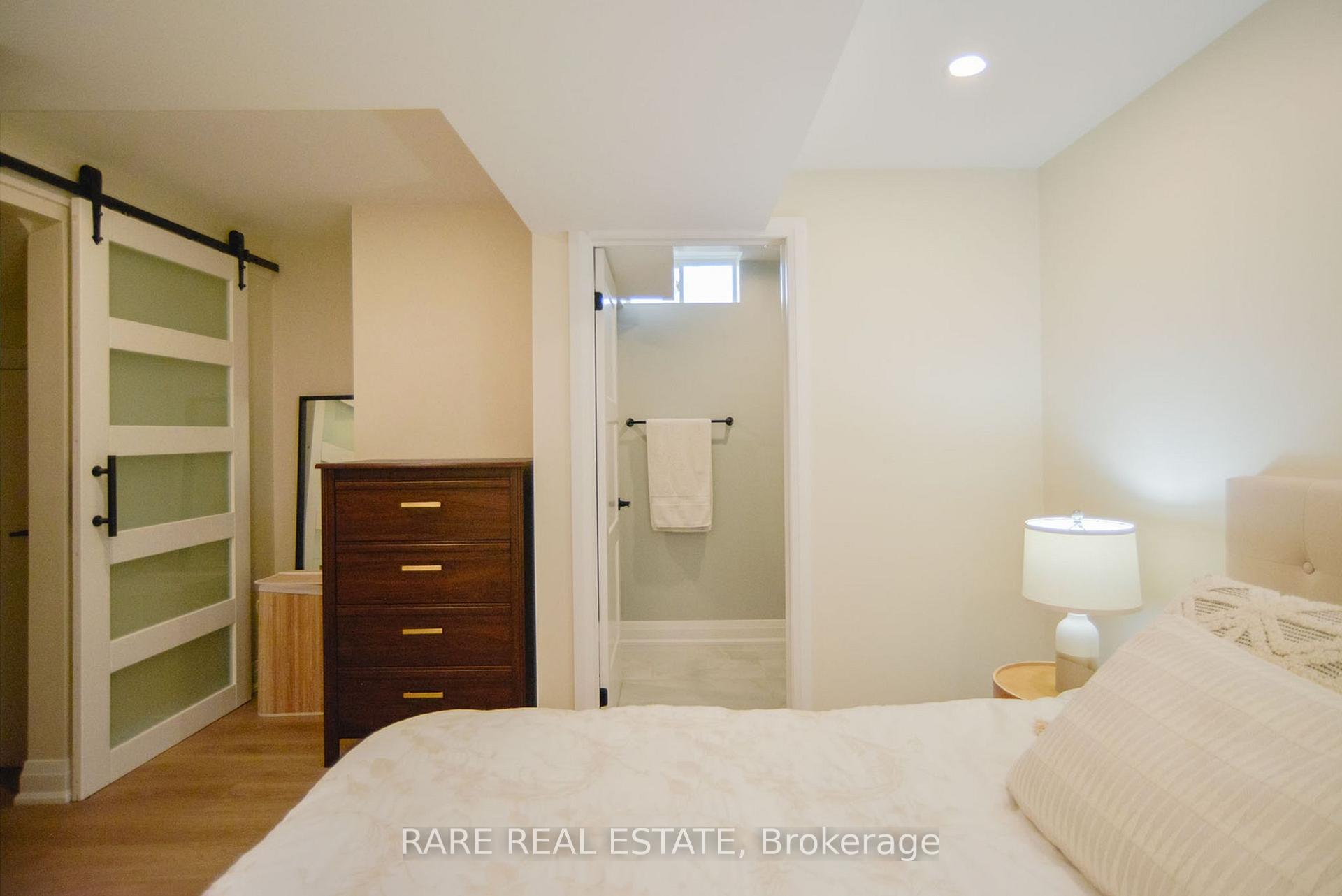 Photo 31 of Unit 35, 10 Porter Avenue W, Vaughan, West Woodbridge — HOMEH