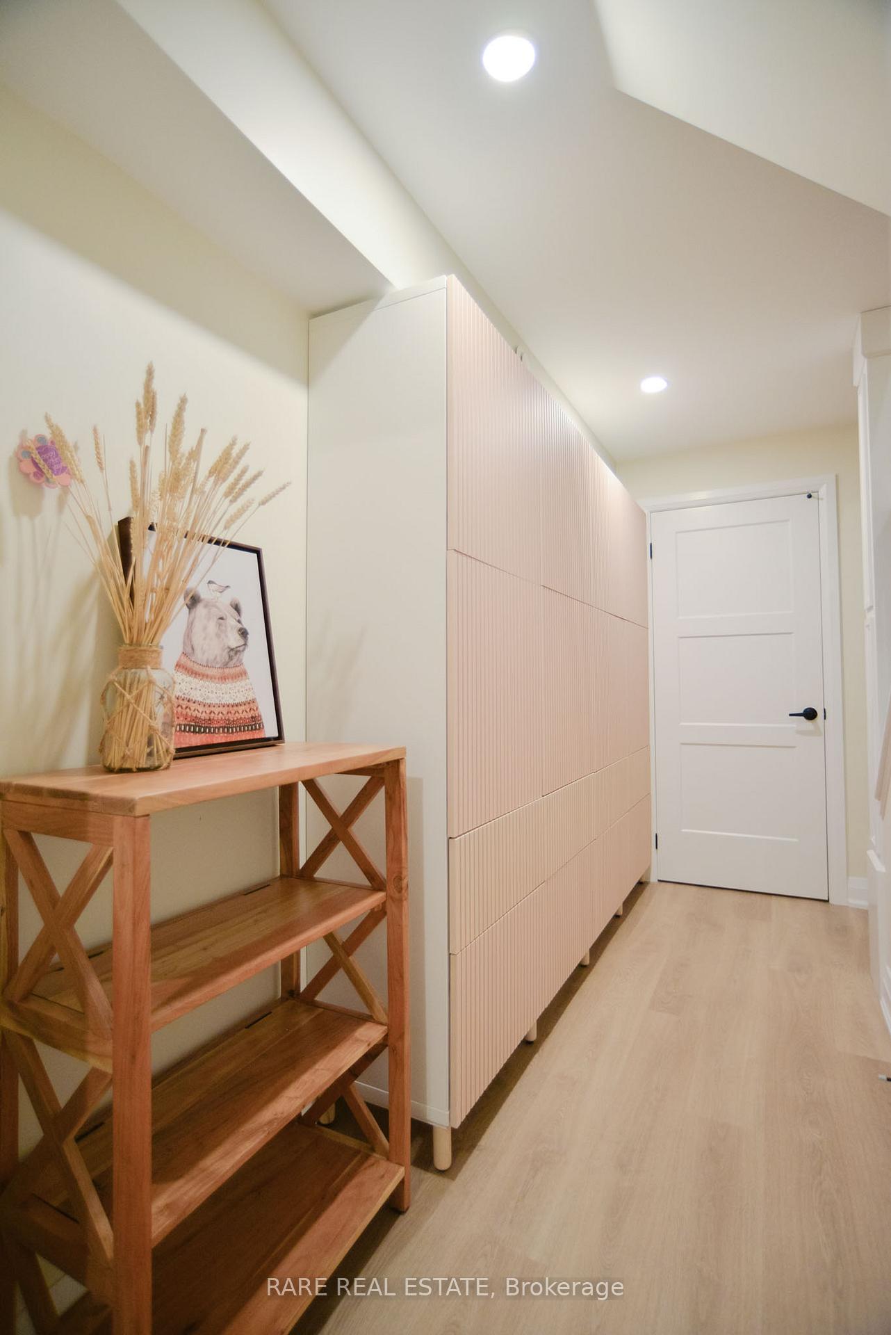 Photo 34 of Unit 35, 10 Porter Avenue W, Vaughan, West Woodbridge — HOMEH