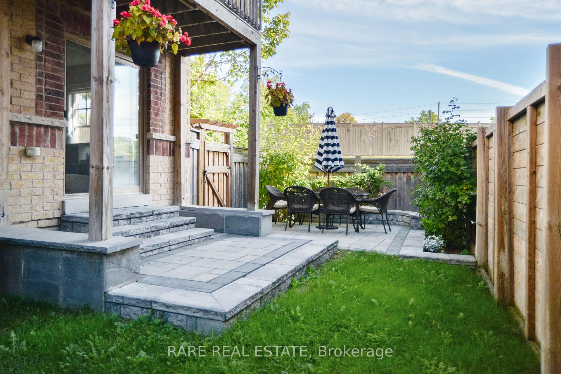 Photo 36 of Unit 35, 10 Porter Avenue W, Vaughan, West Woodbridge — HOMEH