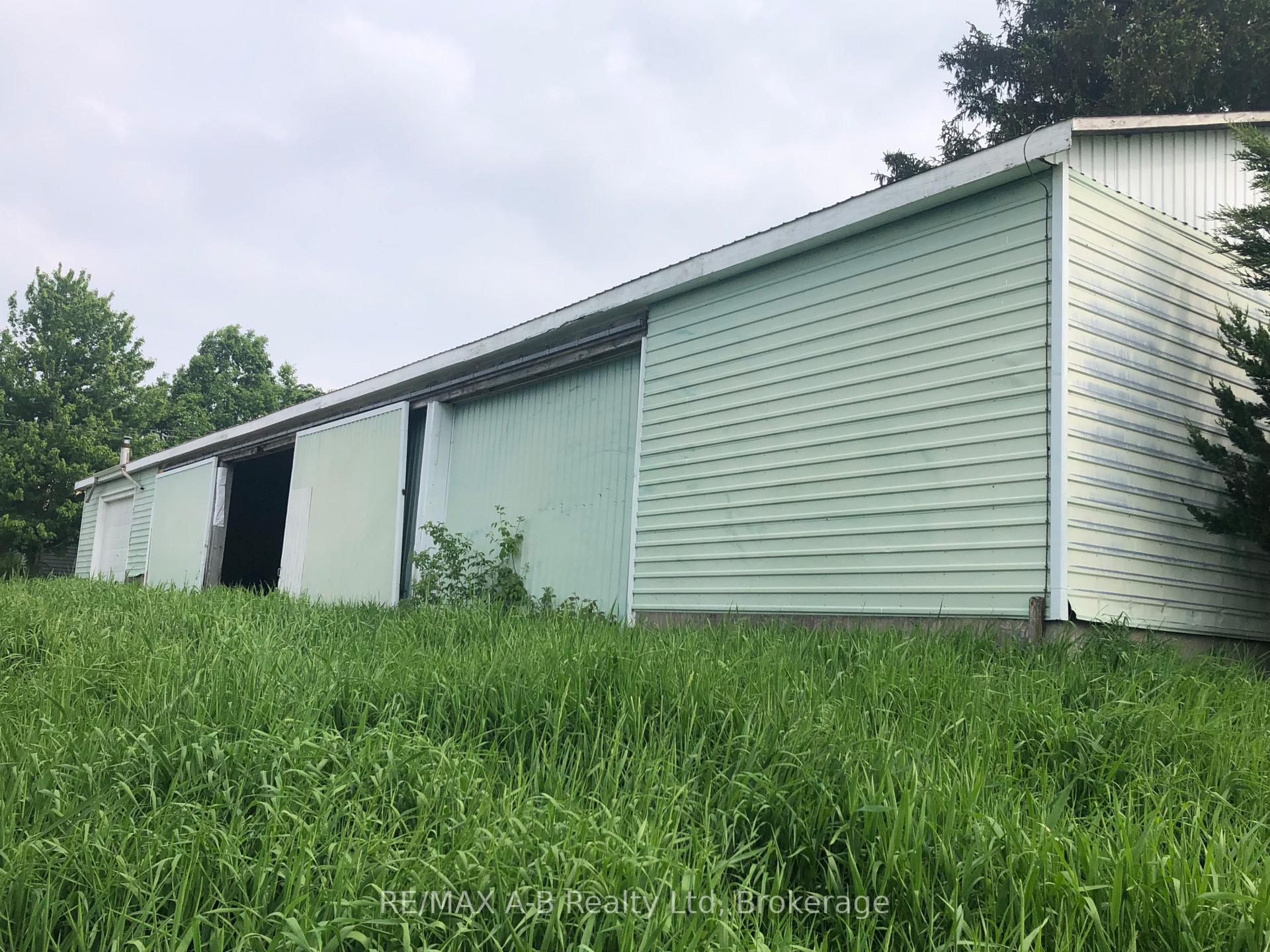 Photo 5 of 5252 Perth 29 Line, West Perth, Fullarton — HOMEH