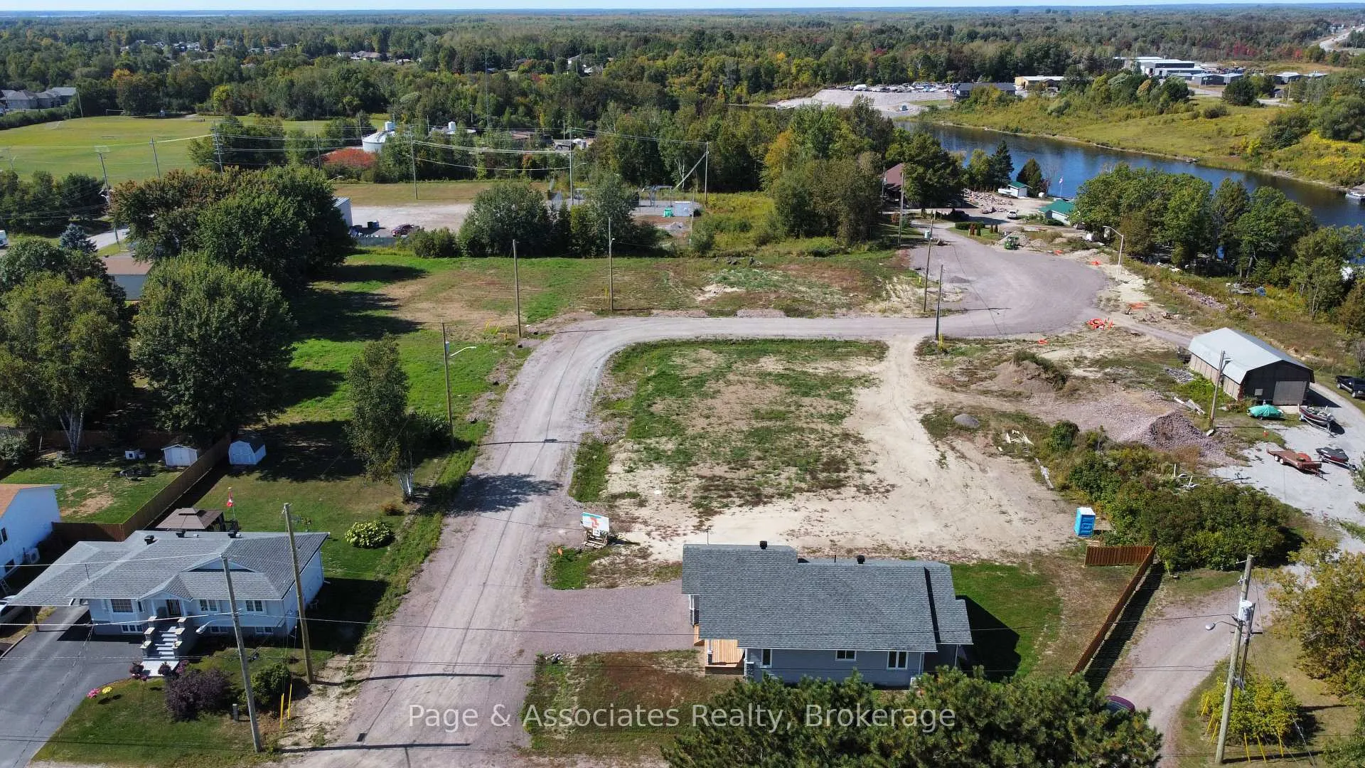 Photo 1 of 7 Moon Court, West Nipissing, Sturgeon Falls — HOMEH