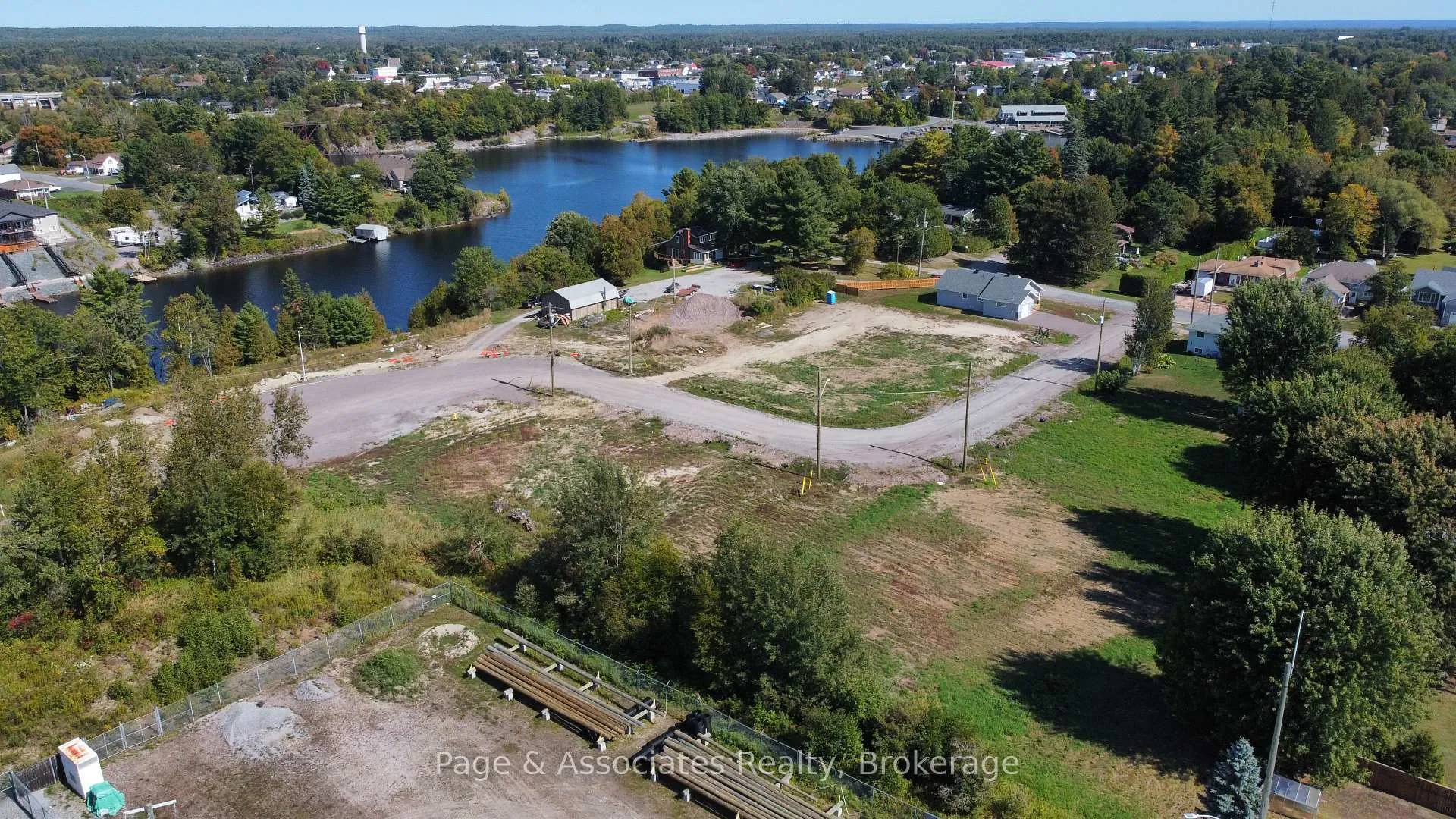 Photo 2 of 7 Moon Court, West Nipissing, Sturgeon Falls — HOMEH