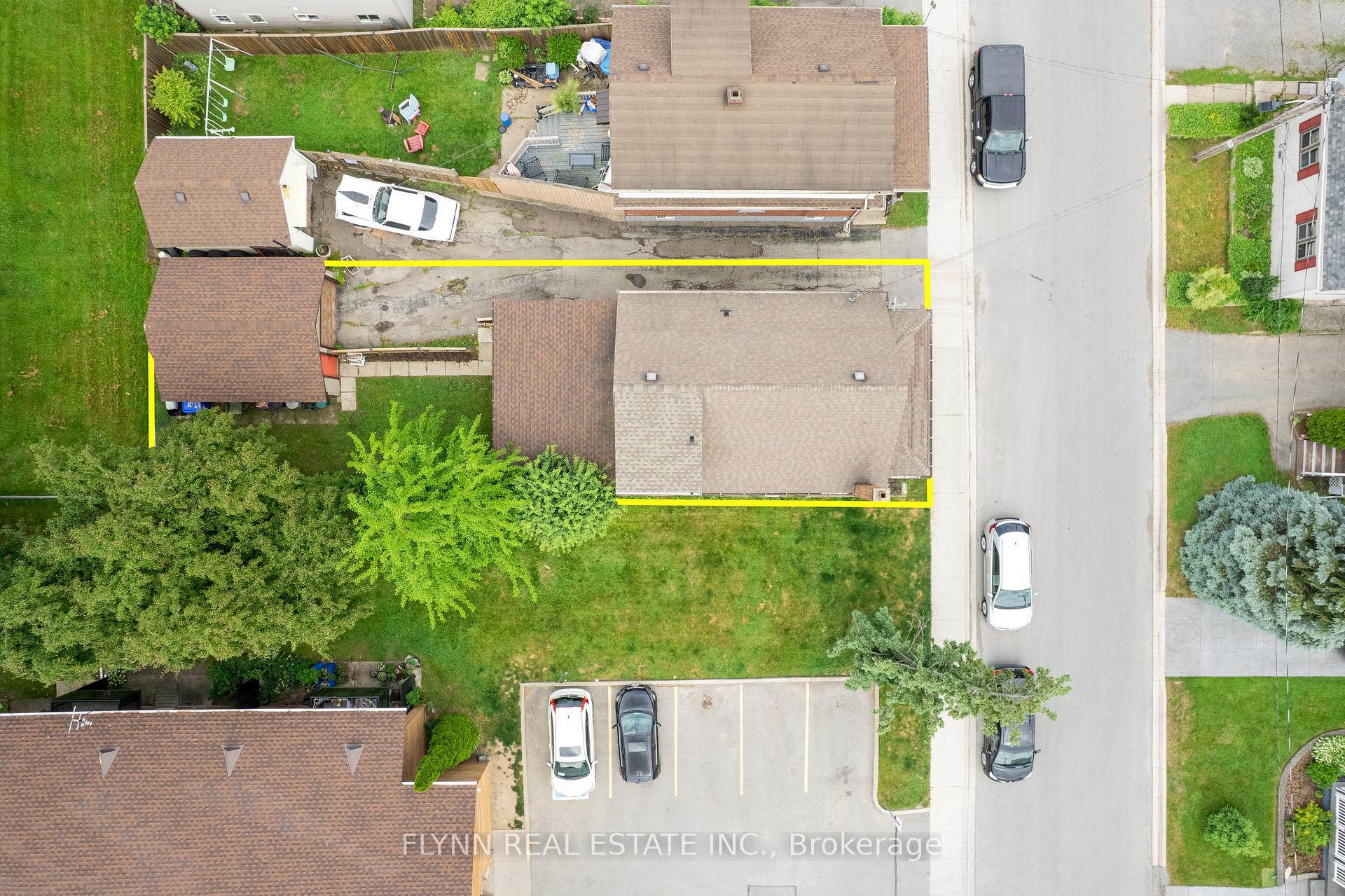 Photo 29 of 116 Elmview Street W, Welland, Prince Charles — HOMEH