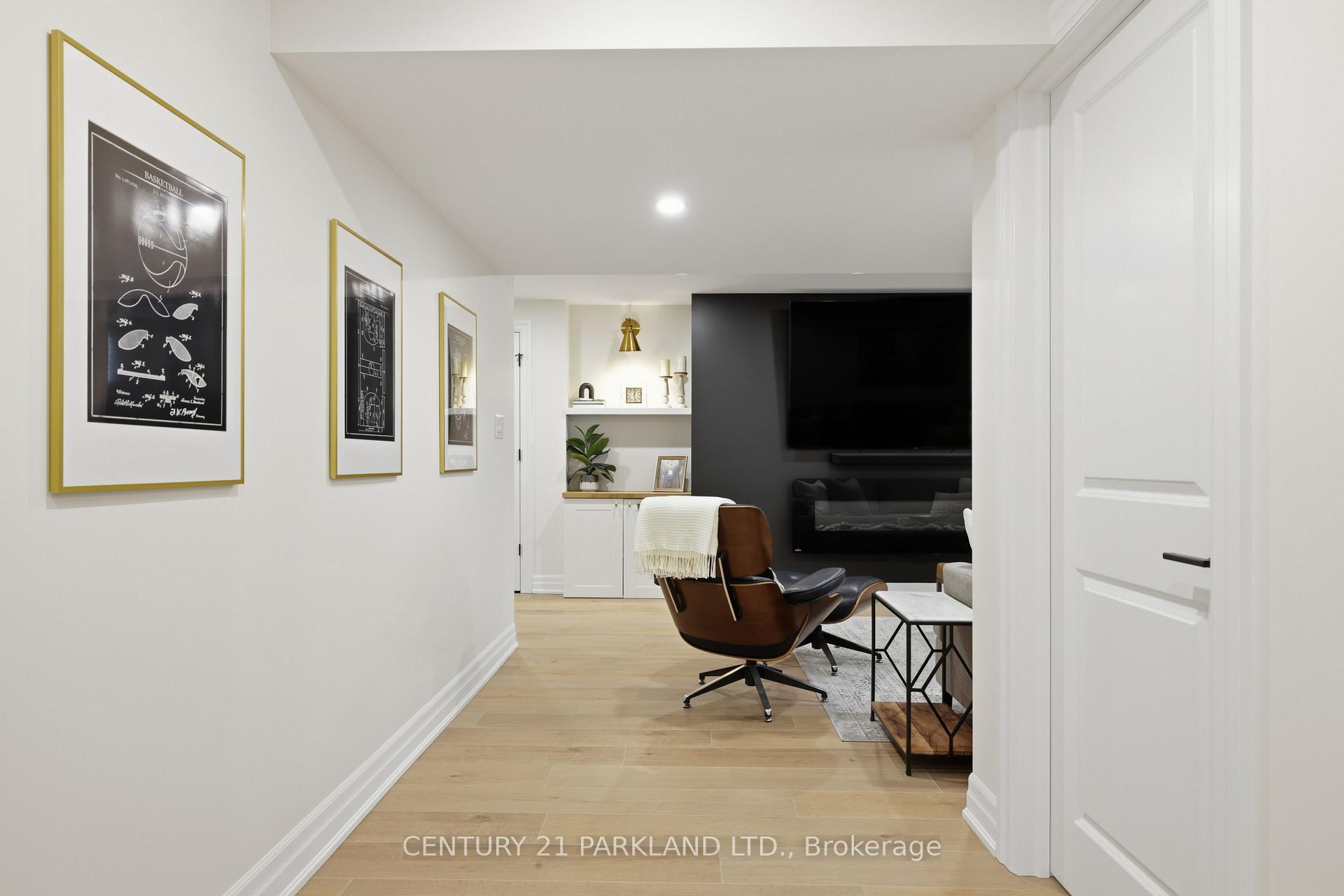 Photo 39 of 34 Chorus Crescent, Vaughan, Kleinburg — HOMEH