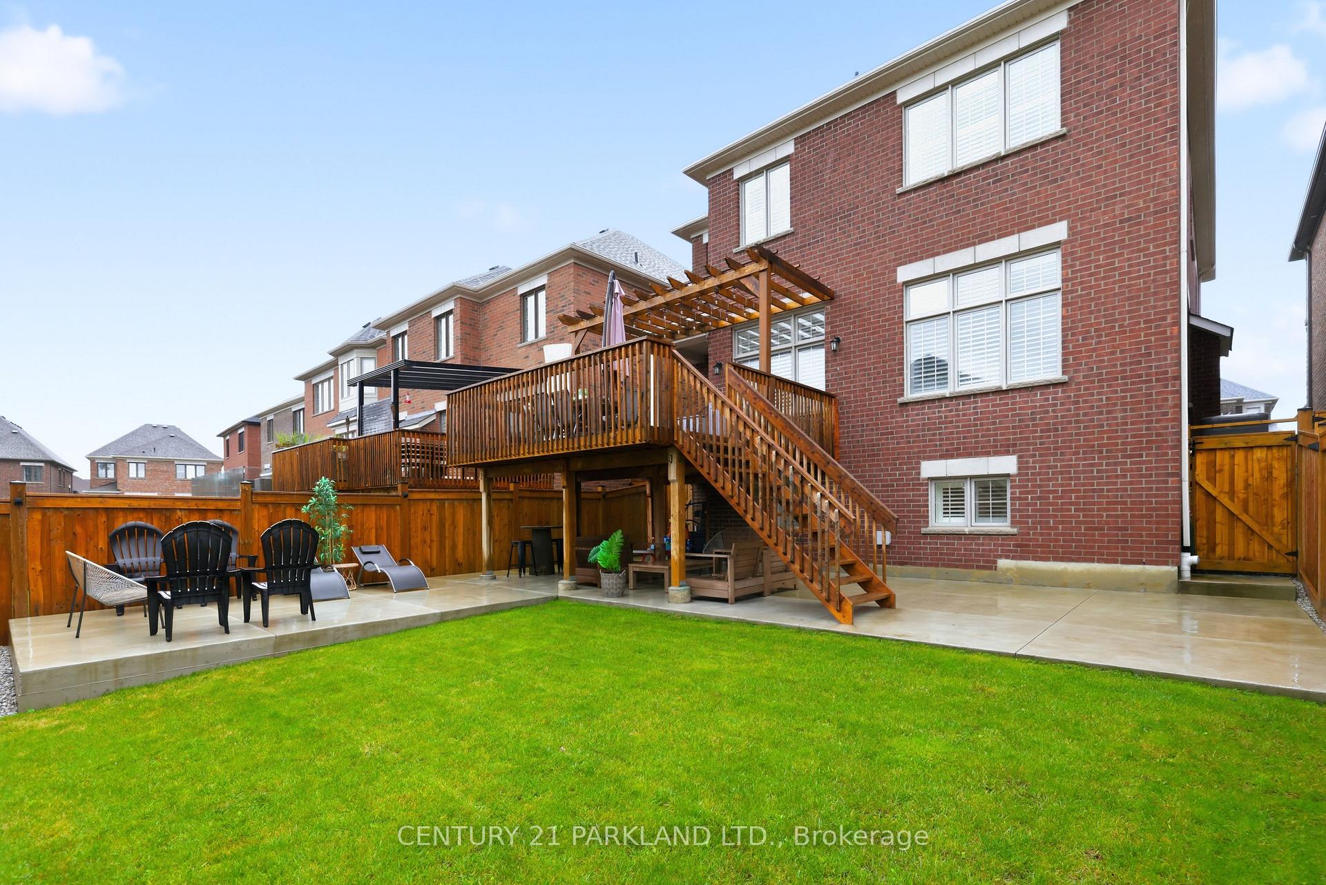 Photo 43 of 34 Chorus Crescent, Vaughan, Kleinburg — HOMEH