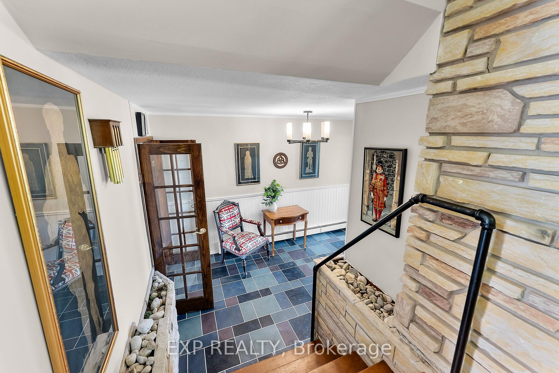 Photo 19 of 19 Oak Court, Welland, Prince Charles — HOMEH