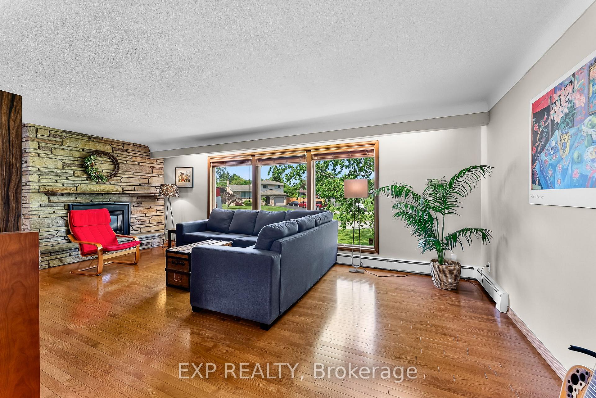 Photo 22 of 19 Oak Court, Welland, Prince Charles — HOMEH