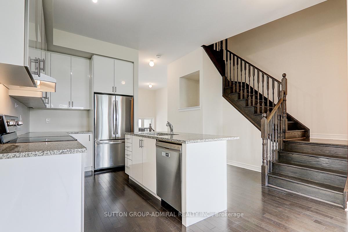 Photo 12 of 89 Laskin Drive, Vaughan, Patterson — HOMEH