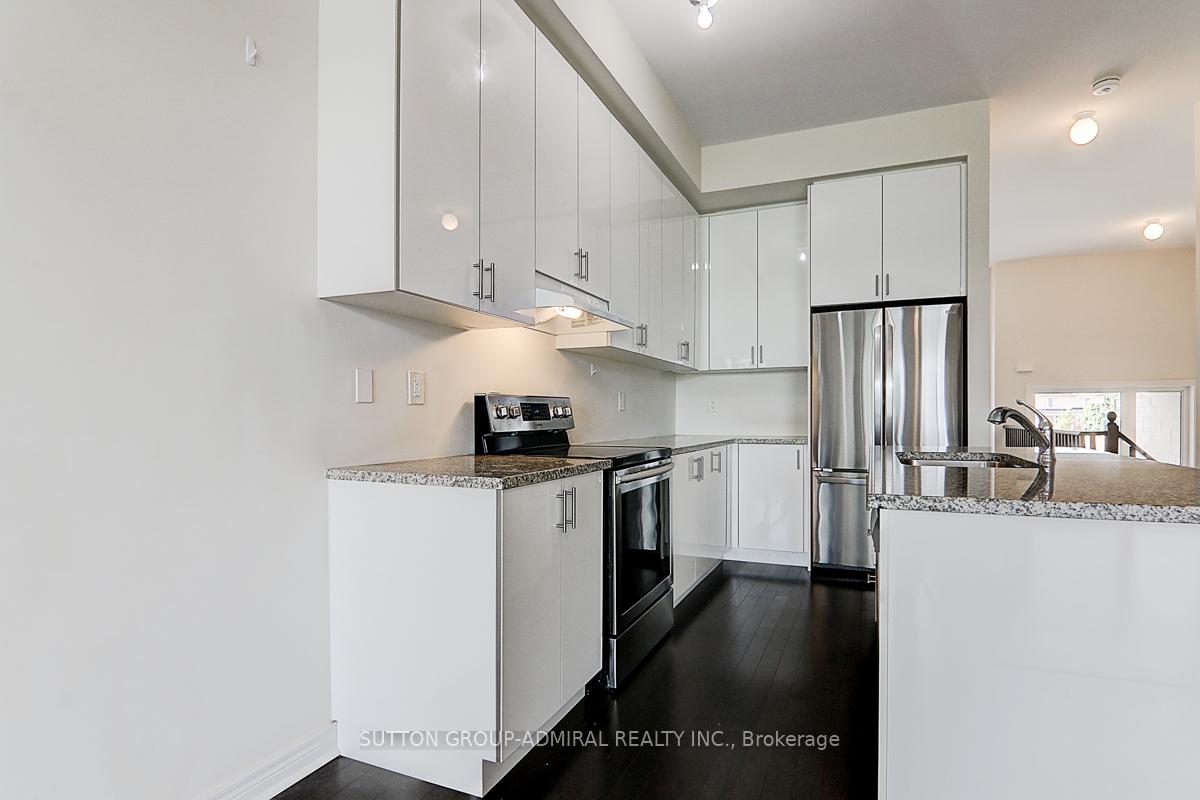 Photo 16 of 89 Laskin Drive, Vaughan, Patterson — HOMEH