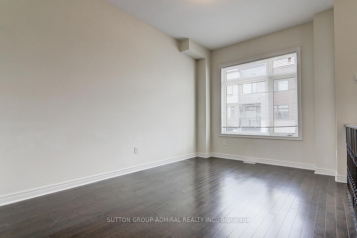 Photo 18 of 89 Laskin Drive, Vaughan, Patterson — HOMEH