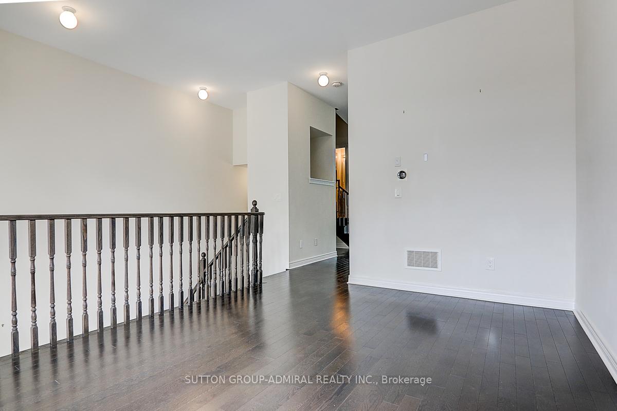 Photo 20 of 89 Laskin Drive, Vaughan, Patterson — HOMEH