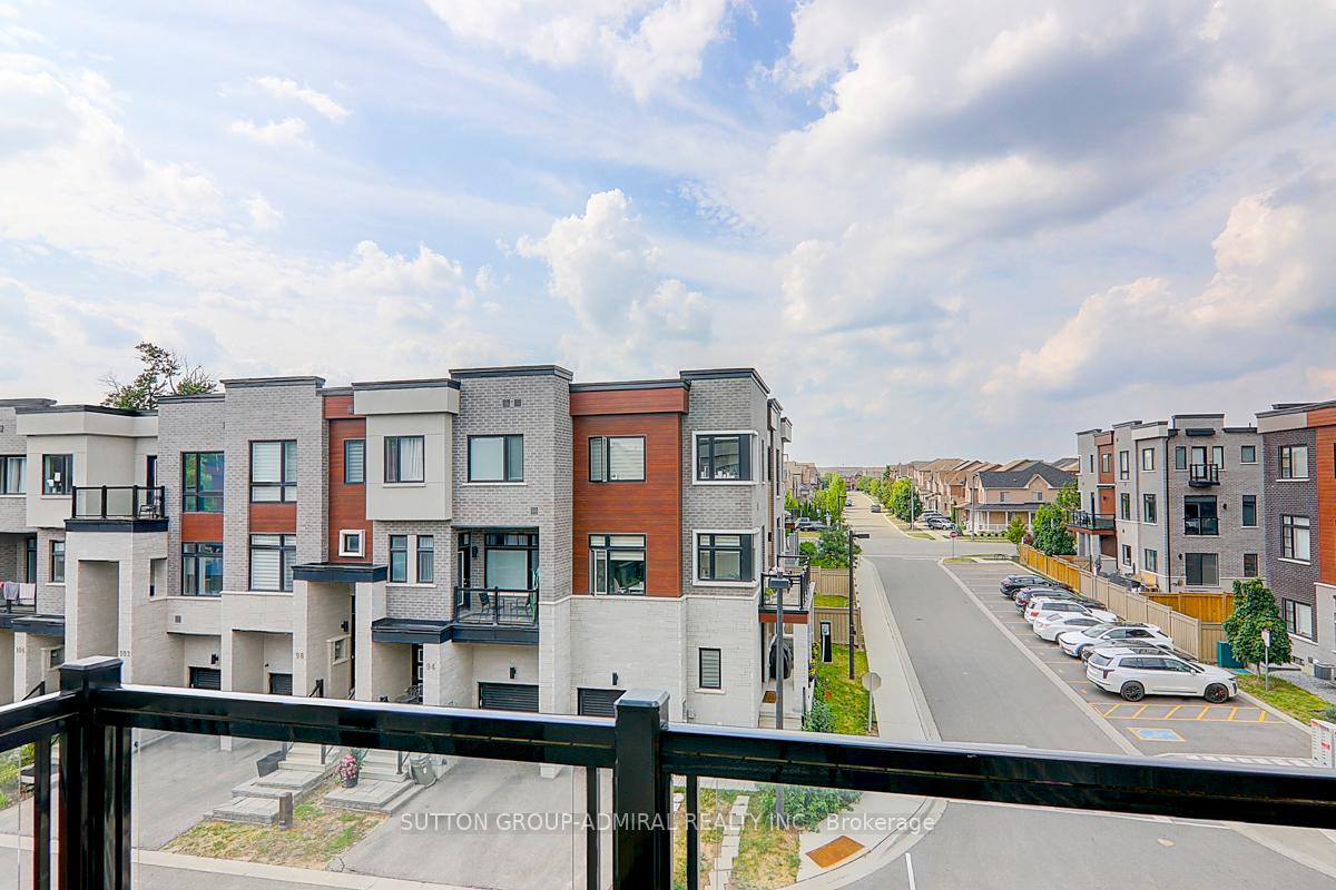Photo 22 of 89 Laskin Drive, Vaughan, Patterson — HOMEH