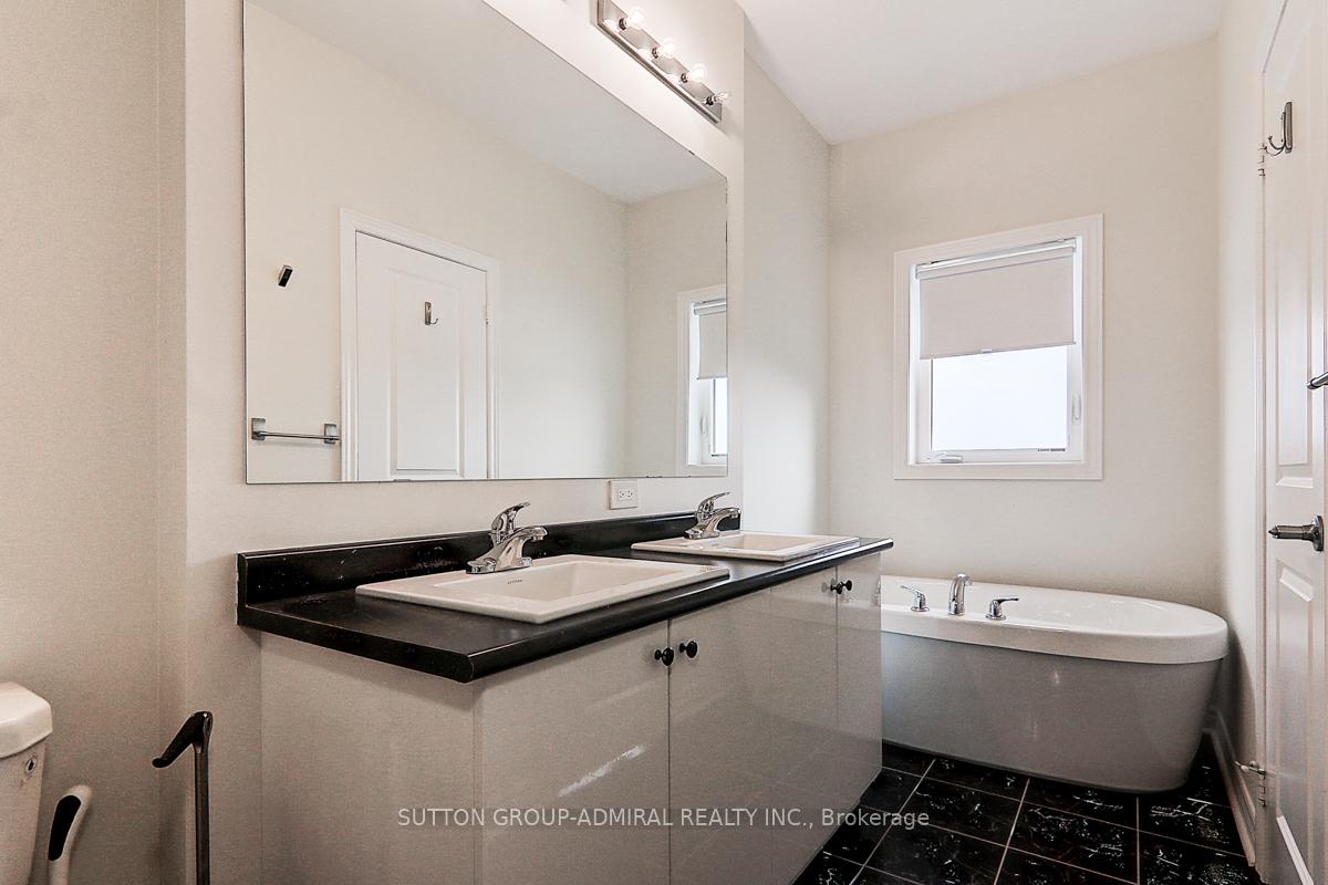 Photo 33 of 89 Laskin Drive, Vaughan, Patterson — HOMEH
