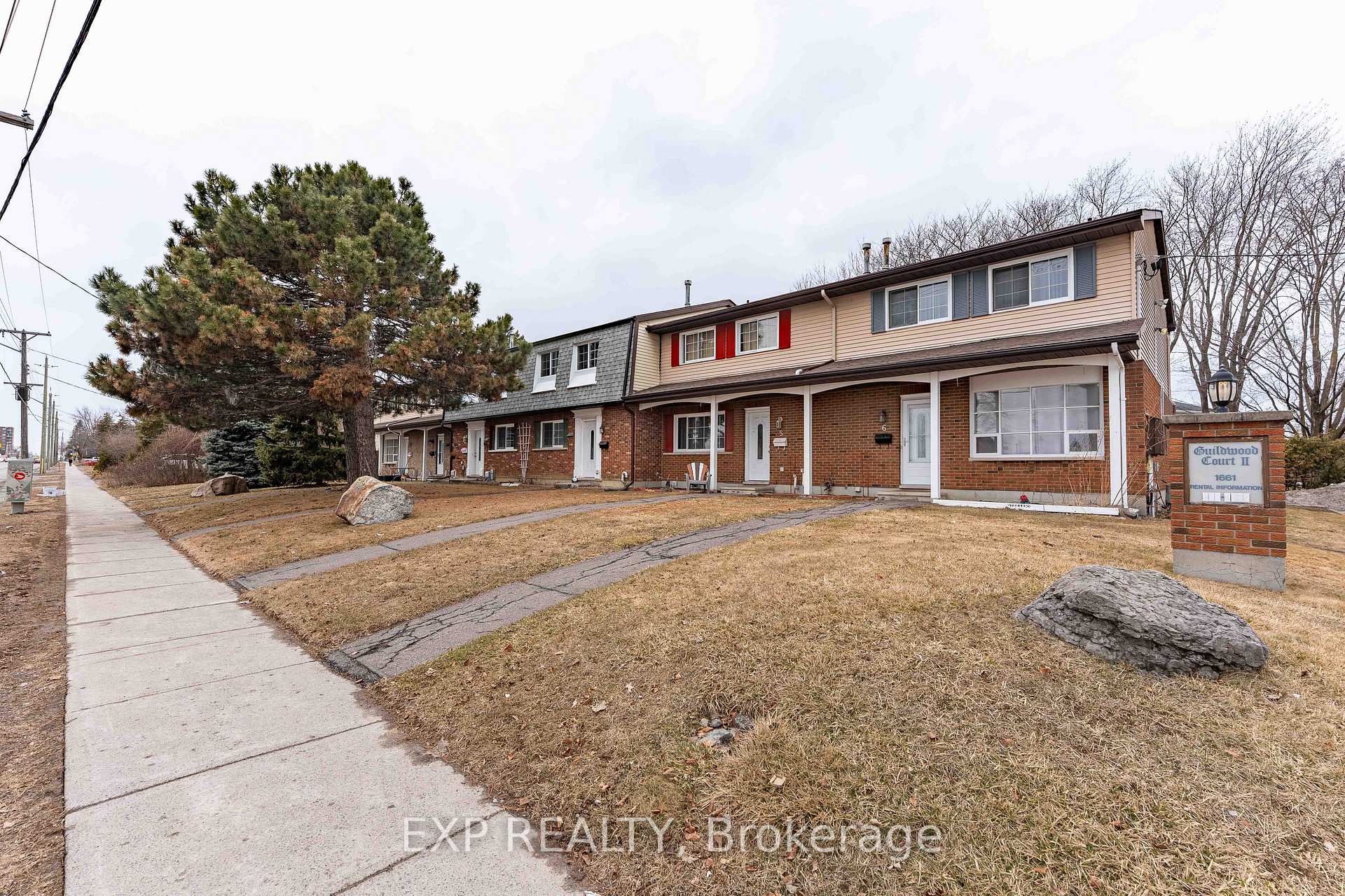 Photo 2 of Unit 5, 1661 Heron Road, Ottawa, Guildwood Estates - Urbandale Acres — HOMEH