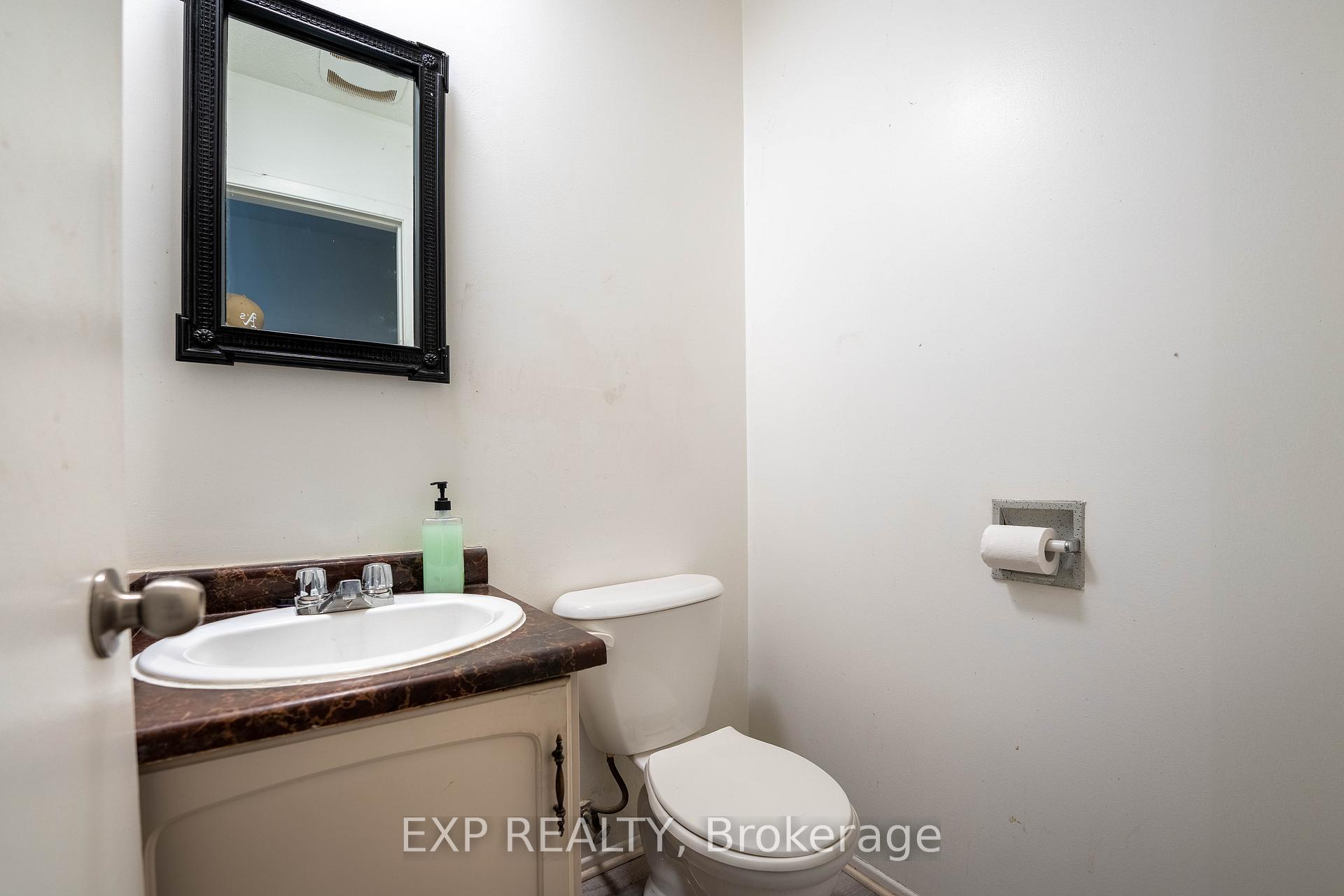 Photo 14 of Unit 5, 1661 Heron Road, Ottawa, Guildwood Estates - Urbandale Acres — HOMEH
