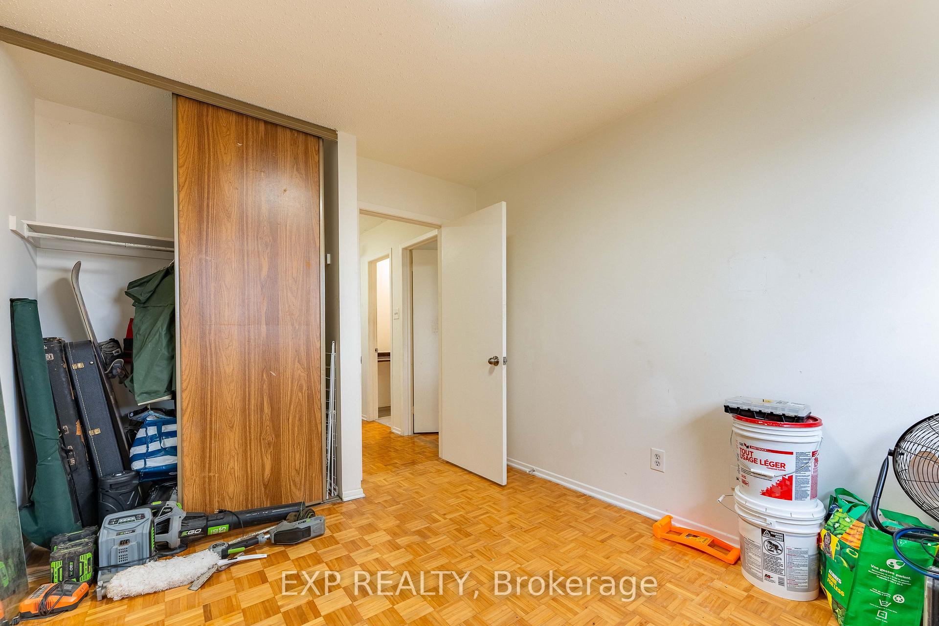 Photo 12 of Unit 5, 1661 Heron Road, Ottawa, Guildwood Estates - Urbandale Acres — HOMEH
