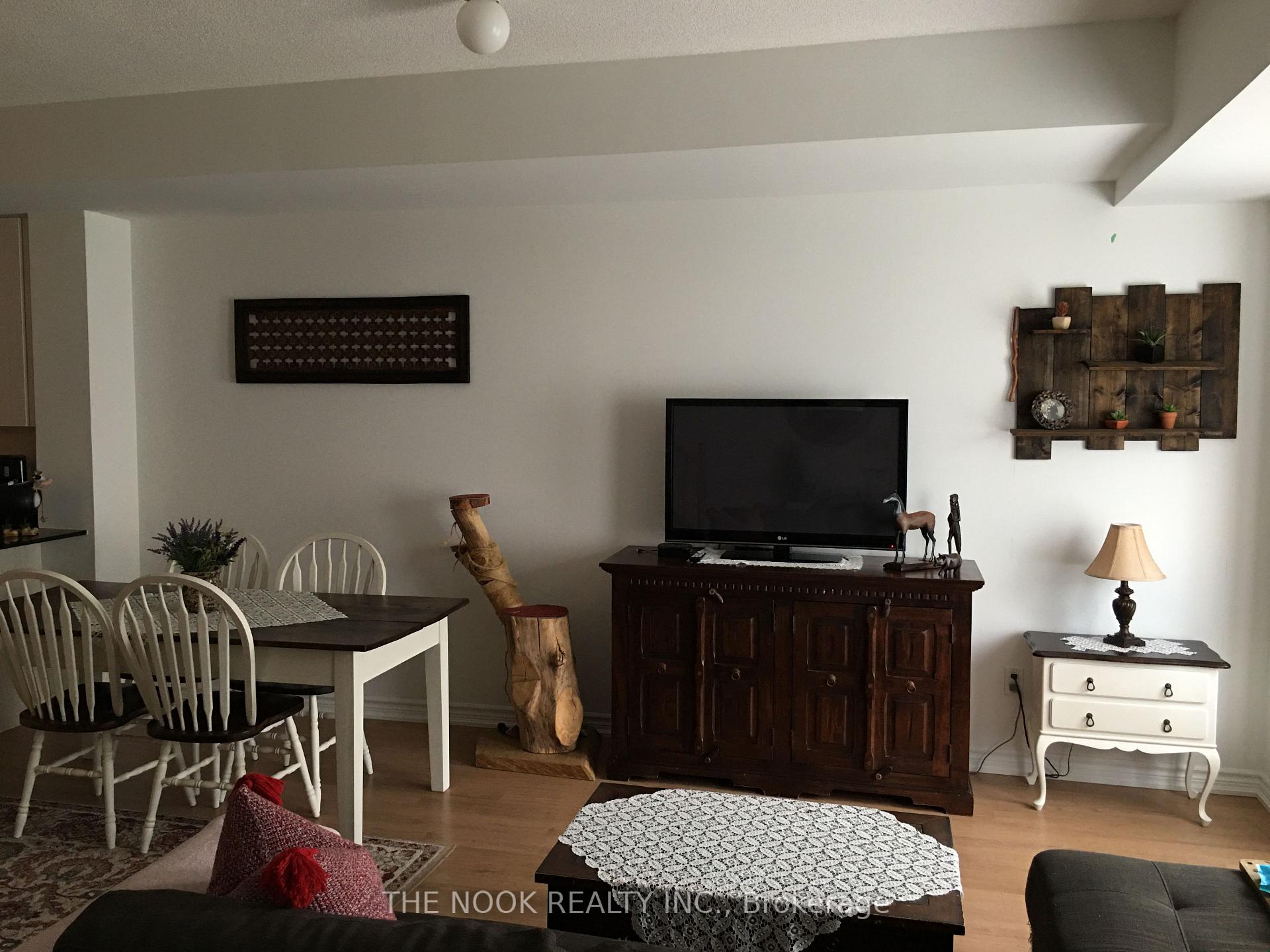 Photo 2 of Unit 11, 1020 Dunsley Way, Whitby, Blue Grass Meadows — HOMEH