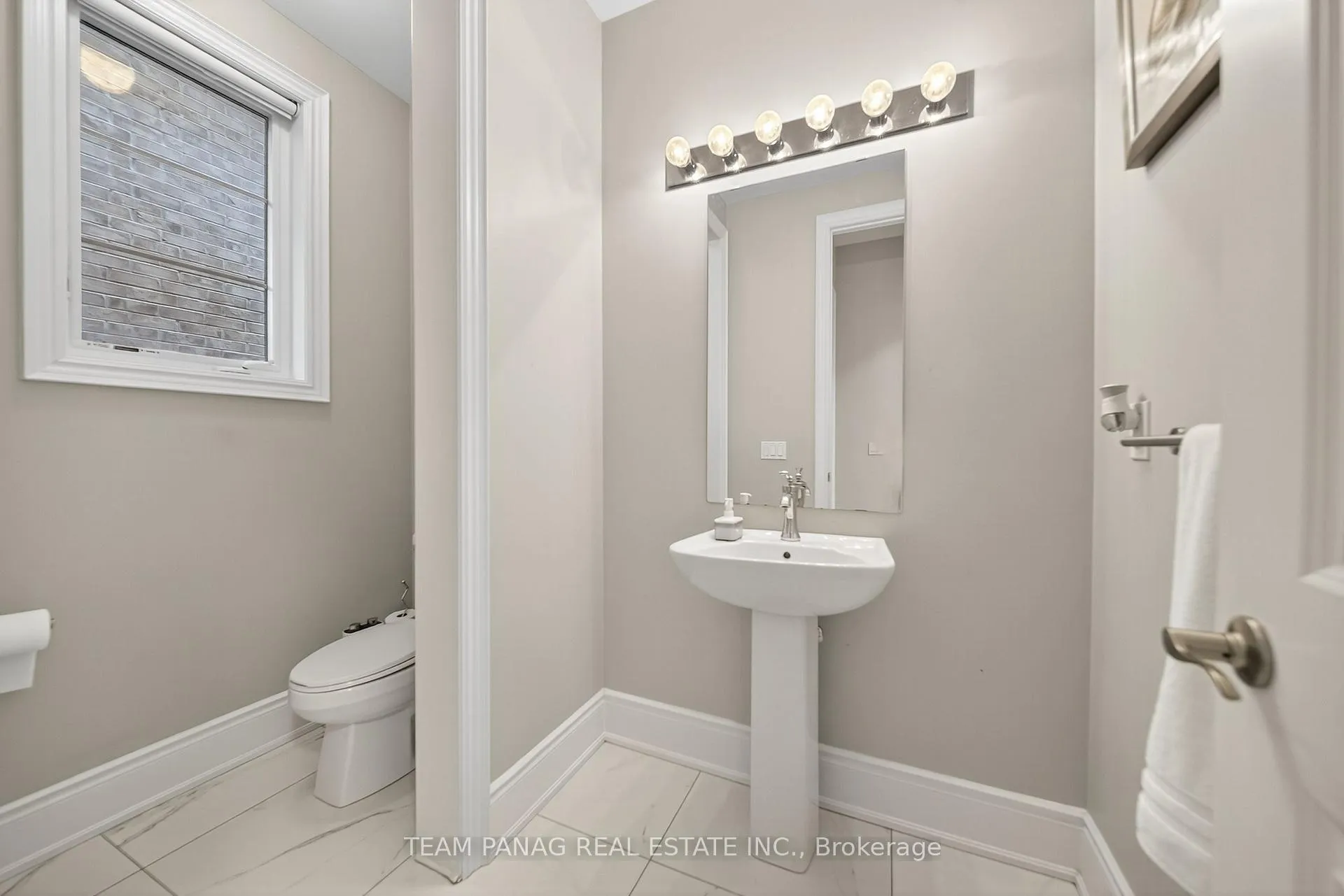Photo 18 of 71 Nave Street, Vaughan, Kleinburg — HOMEH