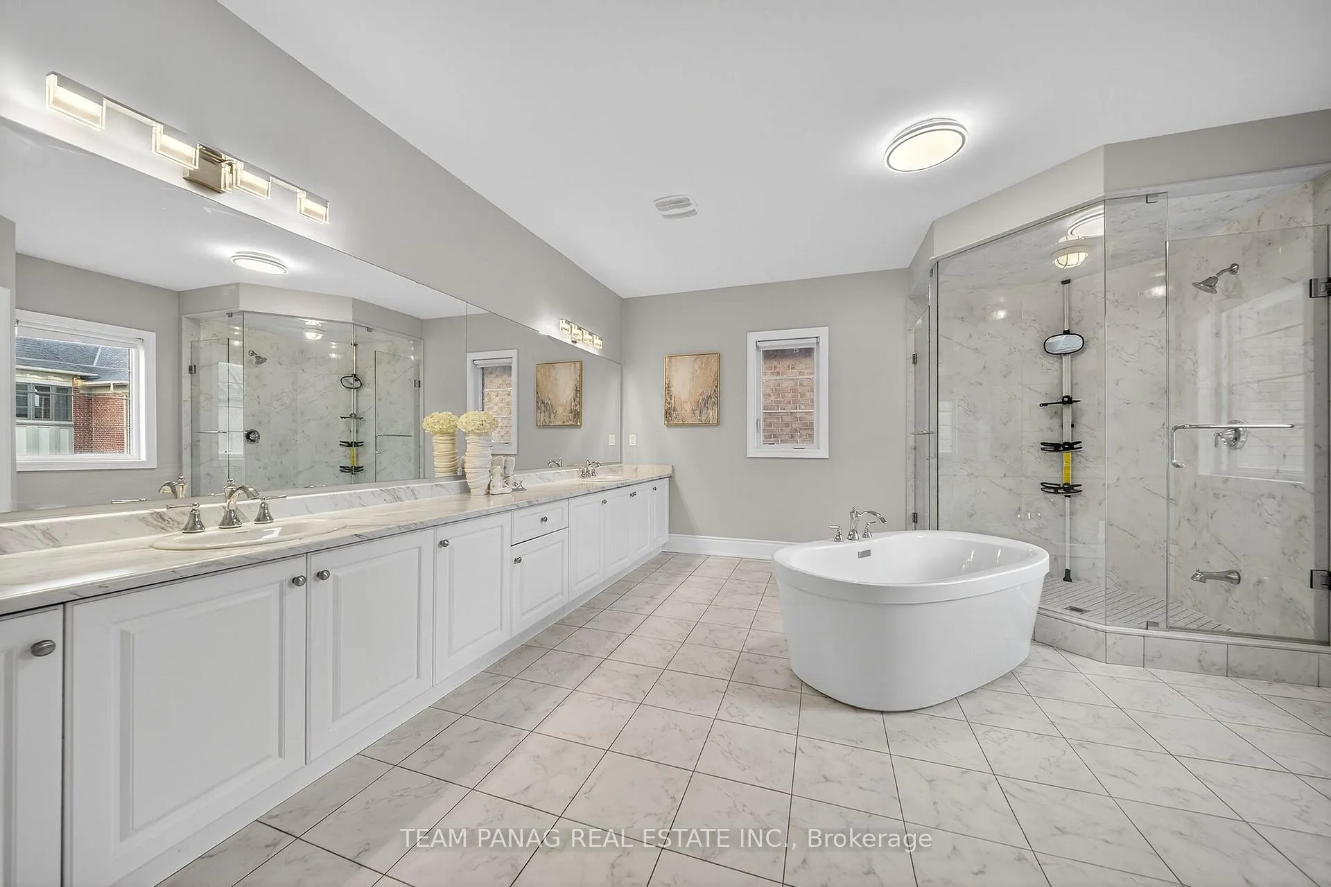 Photo 26 of 71 Nave Street, Vaughan, Kleinburg — HOMEH