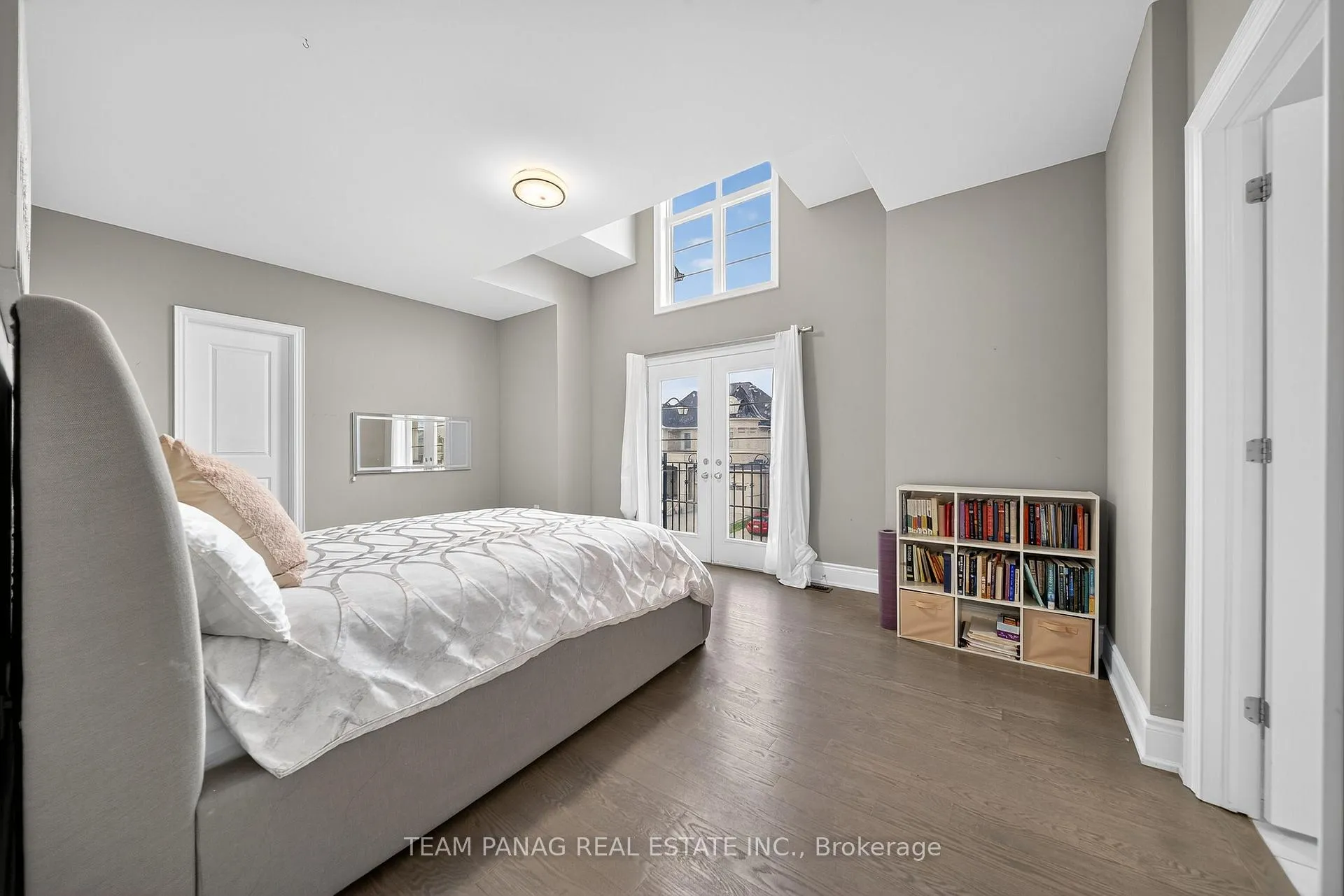 Photo 29 of 71 Nave Street, Vaughan, Kleinburg — HOMEH
