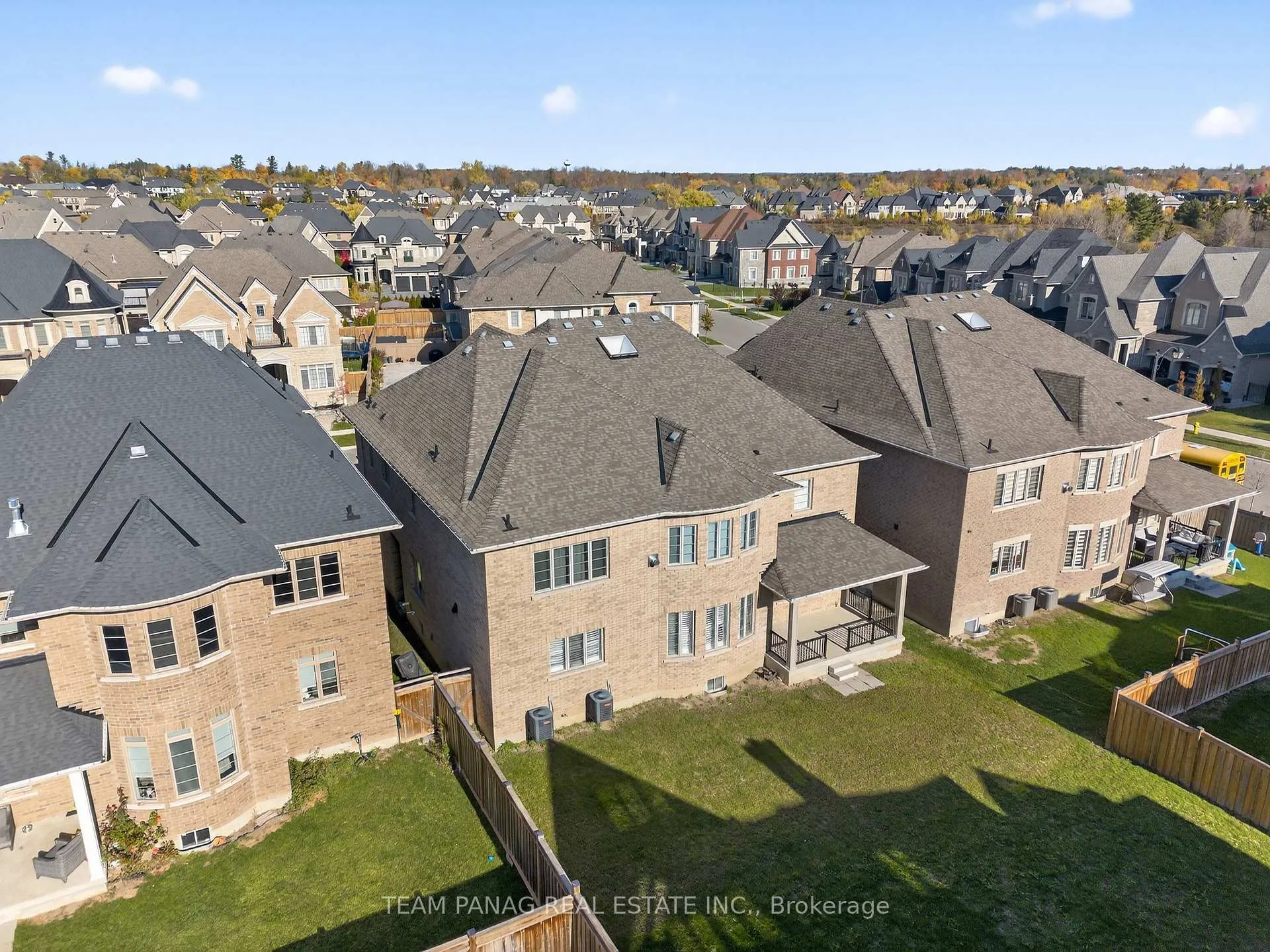 Photo 43 of 71 Nave Street, Vaughan, Kleinburg — HOMEH