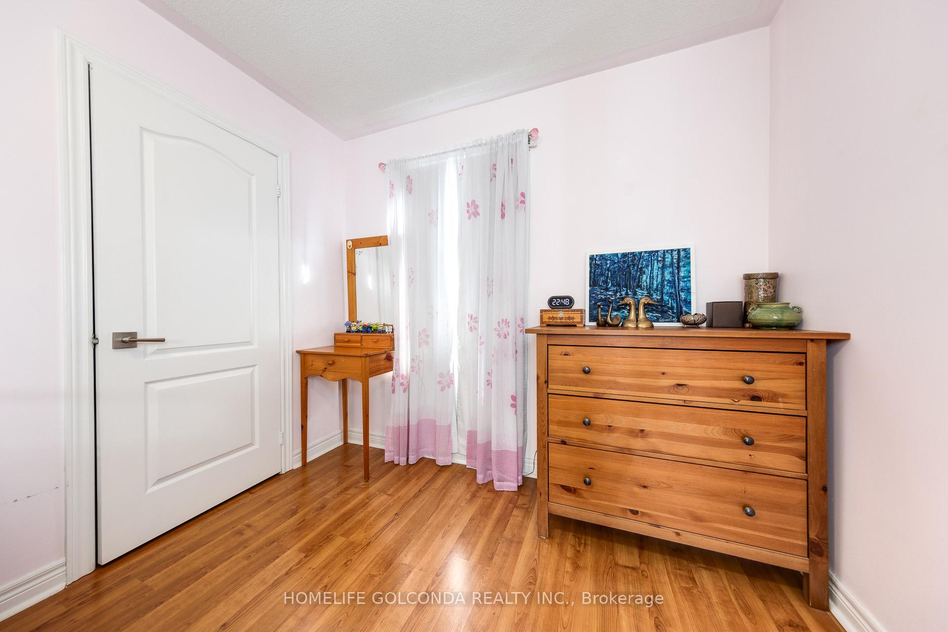 Photo 22 of 77 Arco Circle, Vaughan, Maple — HOMEH
