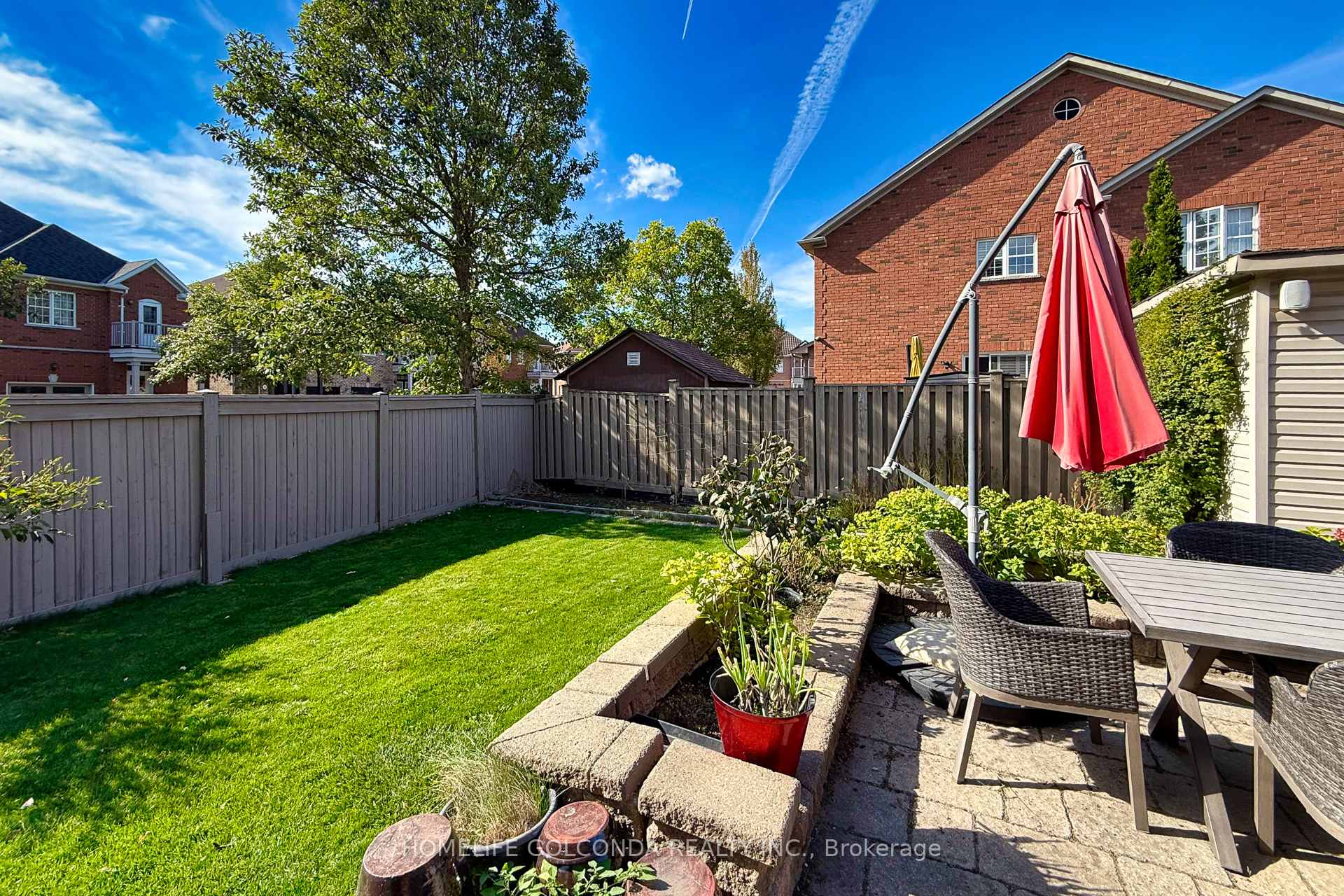 Photo 30 of 77 Arco Circle, Vaughan, Maple — HOMEH