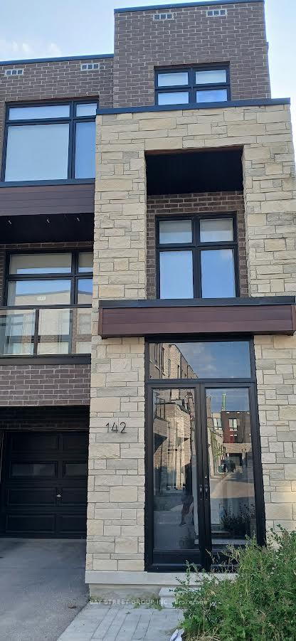 Photo 1 of 142 Pageant Avenue, Vaughan, Vellore Village — HOMEH