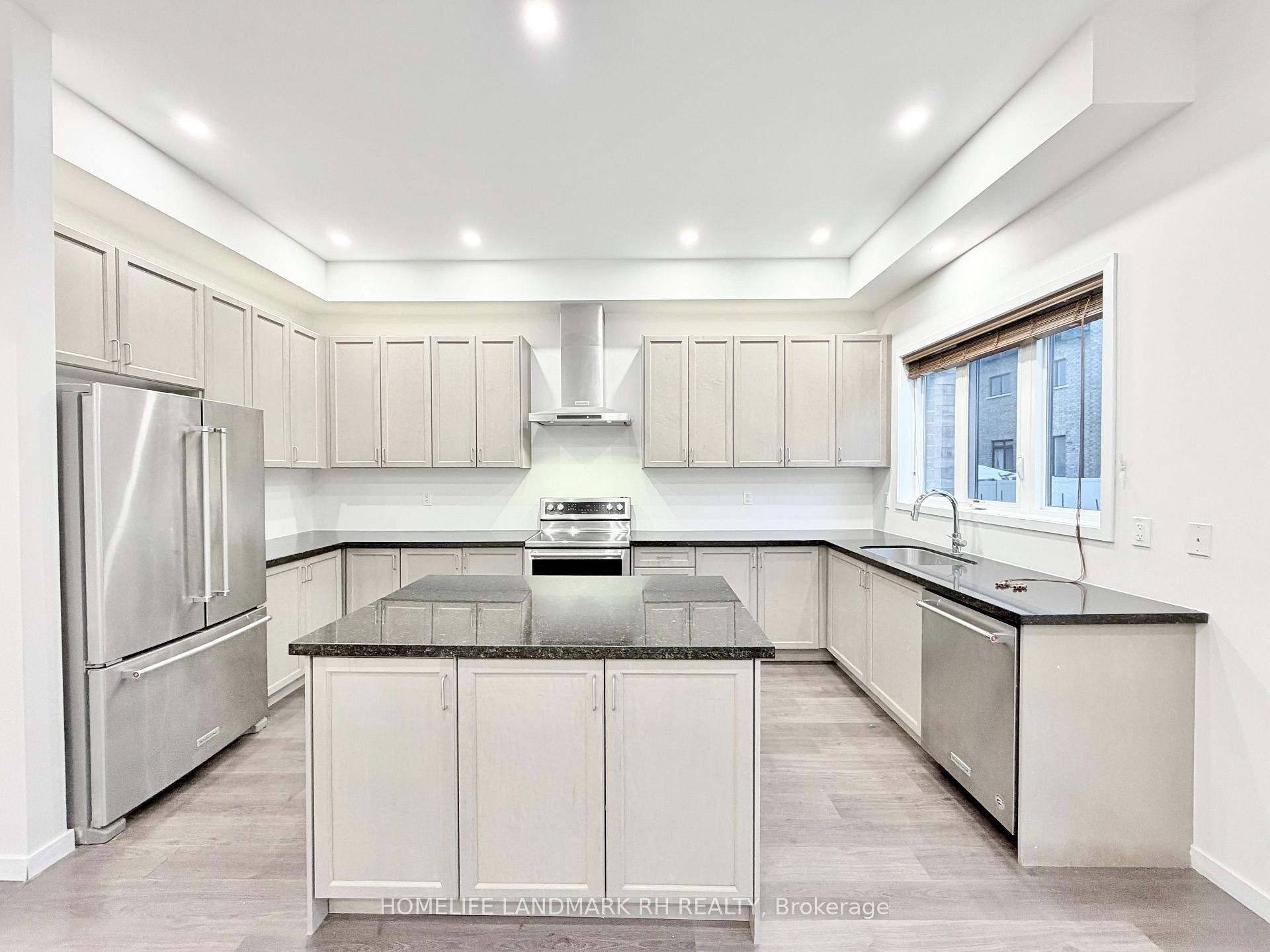 Photo 9 of 219 Elyse Court, Aurora, Bayview Wellington — HOMEH