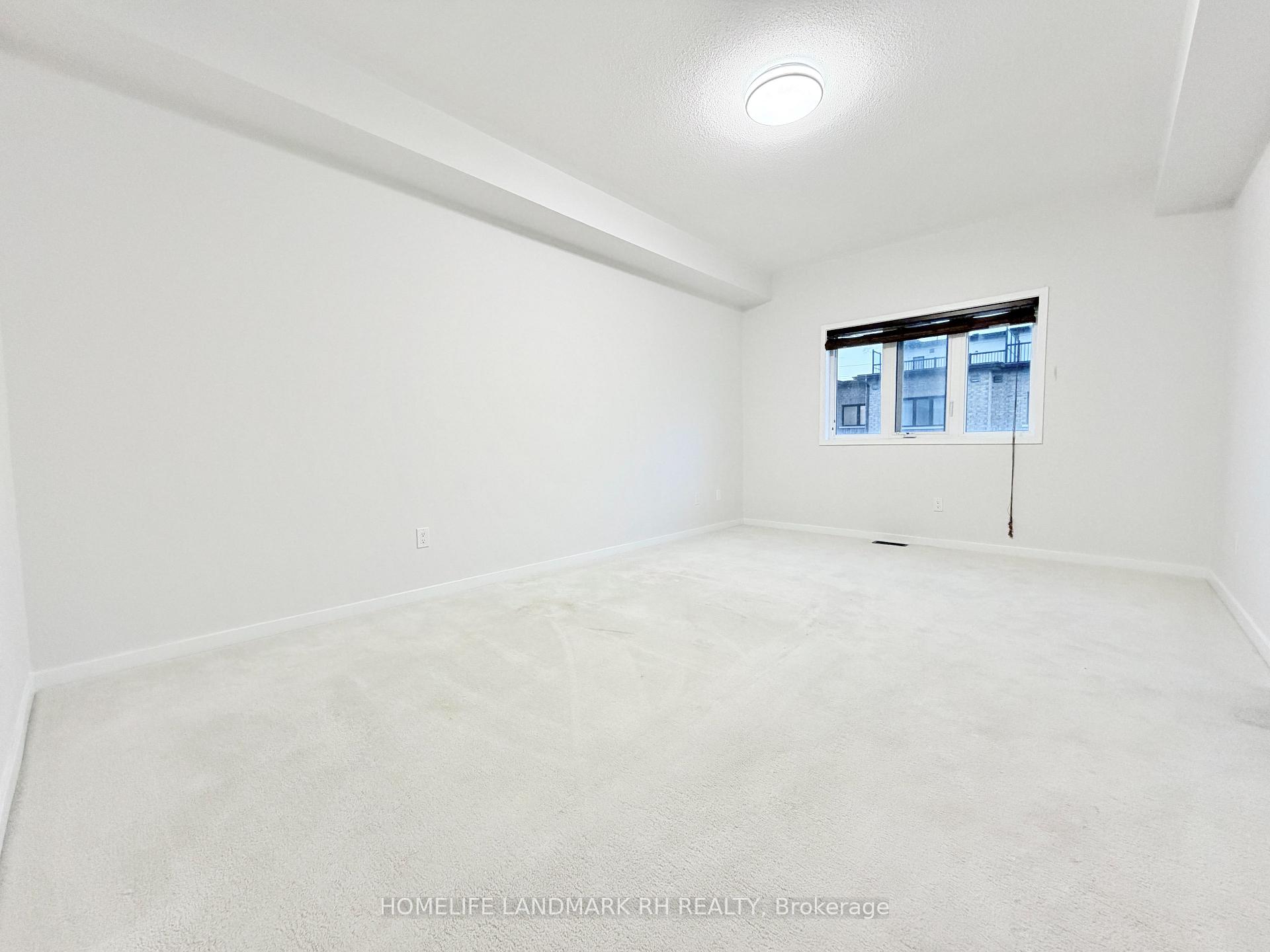 Photo 21 of 219 Elyse Court, Aurora, Bayview Wellington — HOMEH