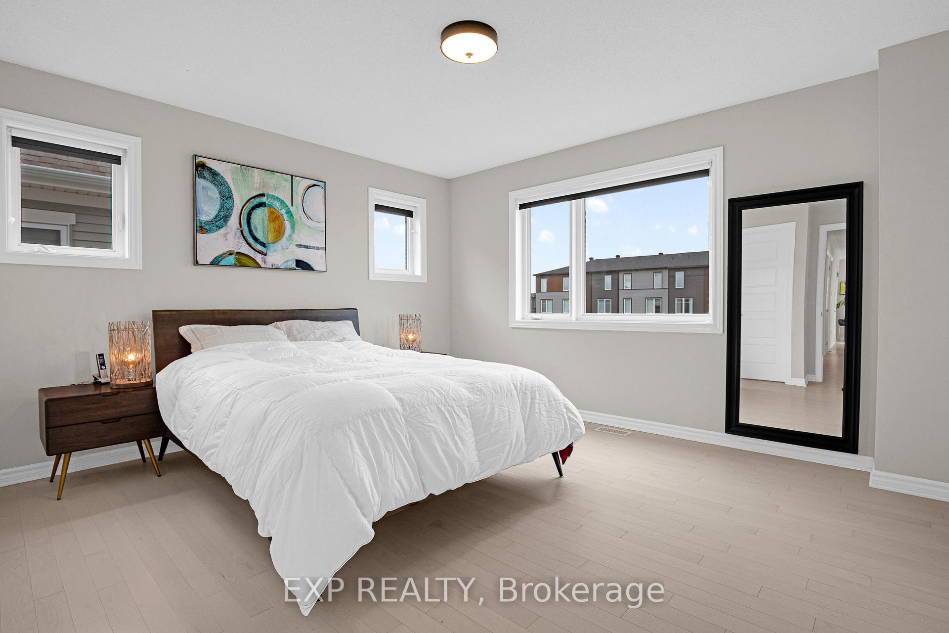 Photo 13 of 1082 Chapman Mills Drive, Ottawa, Barrhaven - Heritage Park — HOMEH