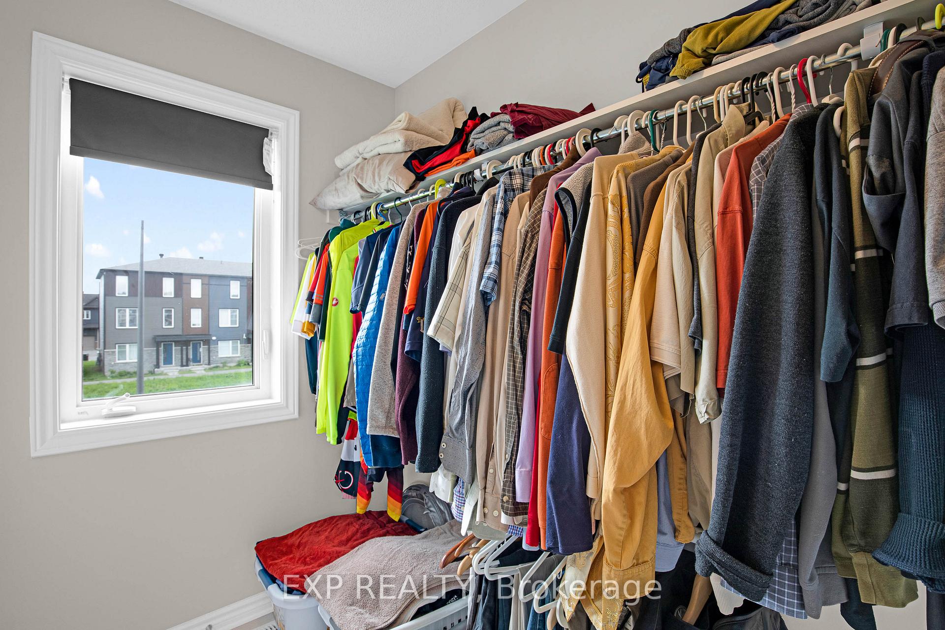 Photo 20 of 1082 Chapman Mills Drive, Ottawa, Barrhaven - Heritage Park — HOMEH