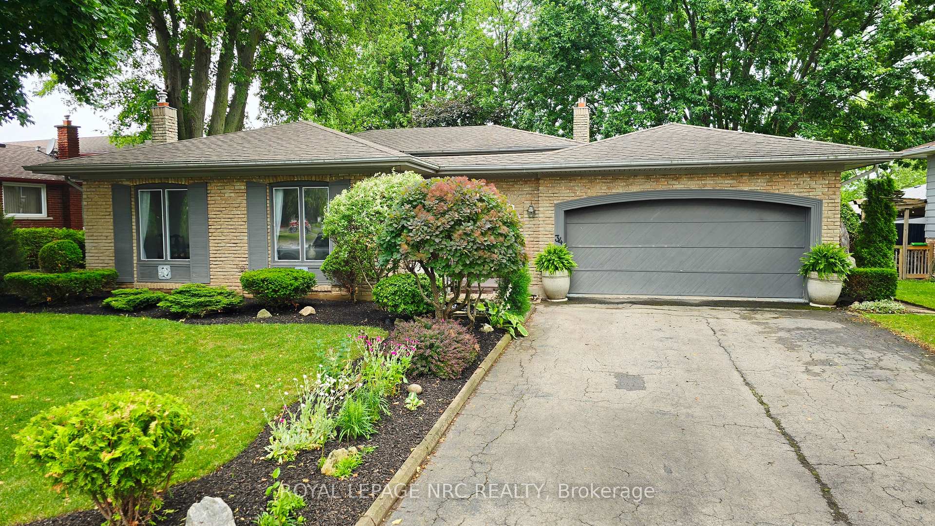 Photo 1 of 34 McColl Drive, Welland, N. Welland — HOMEH