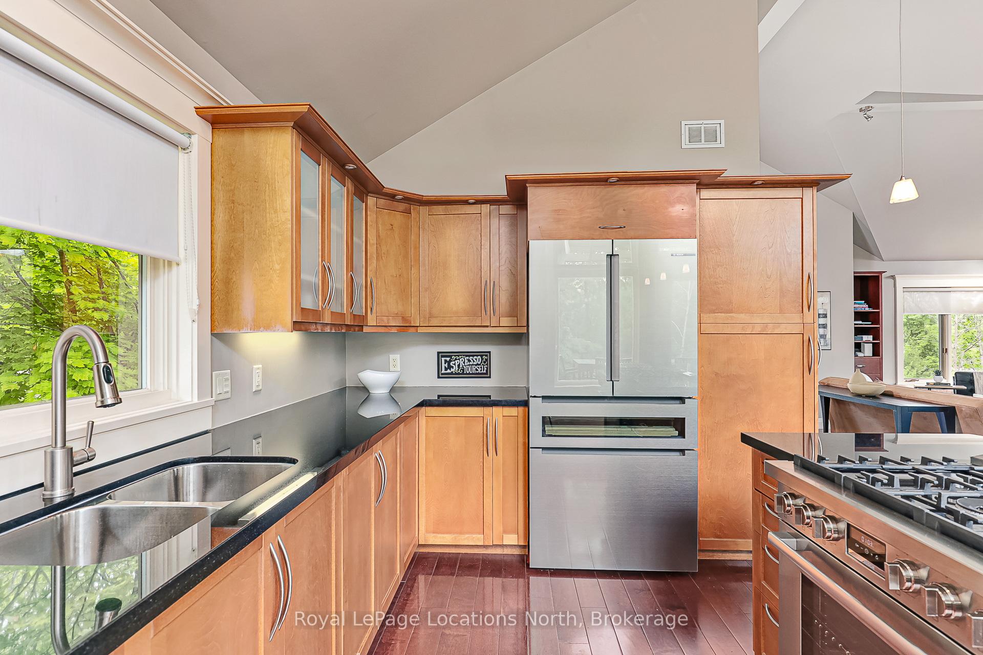 Photo 18 of 169 Aspen Way, Blue Mountains — HOMEH