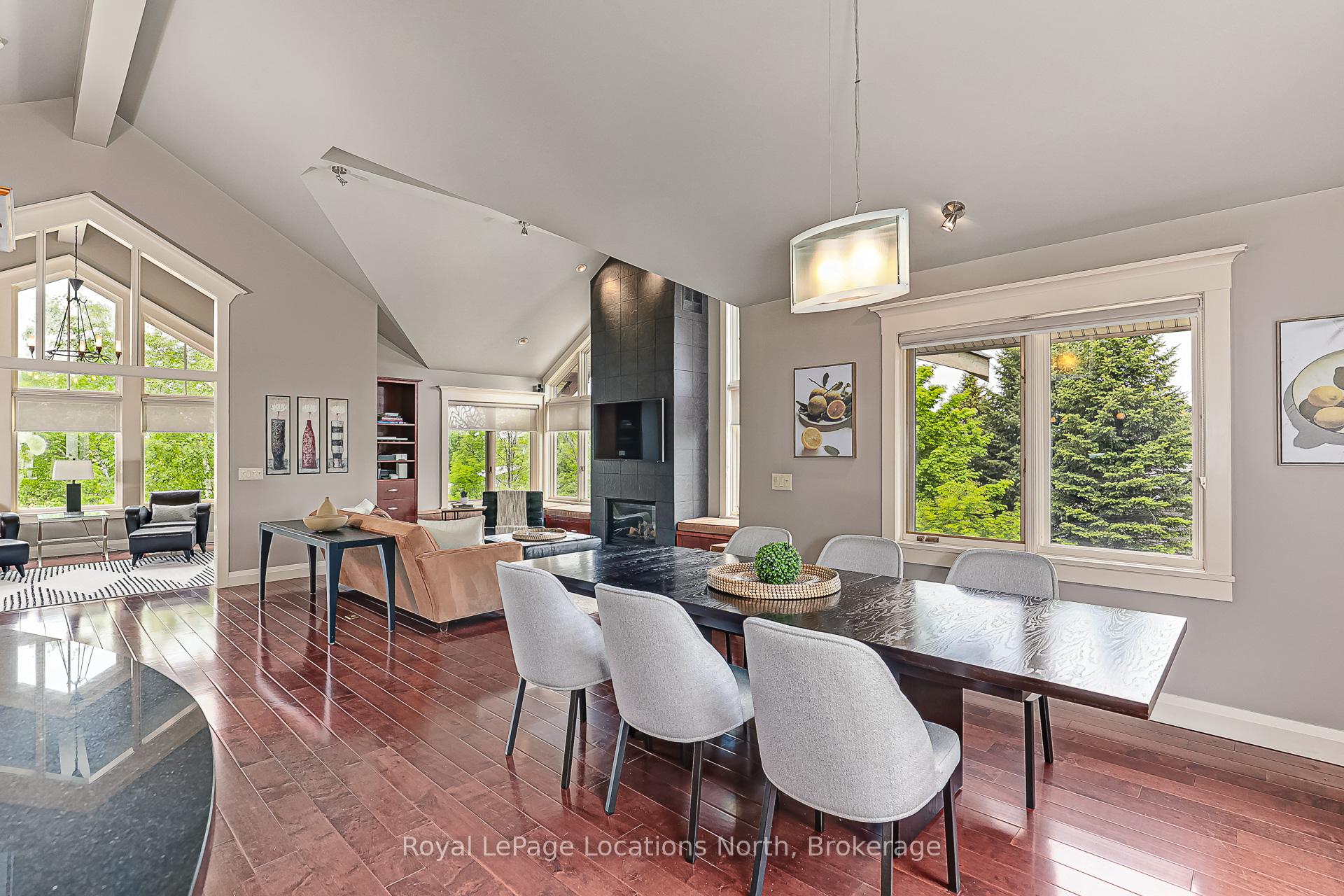 Photo 15 of 169 Aspen Way, Blue Mountains — HOMEH