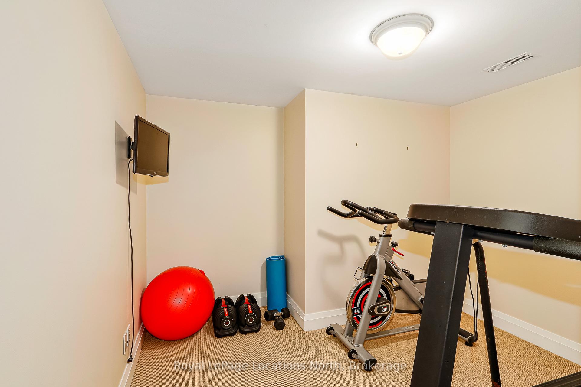 Photo 26 of 169 Aspen Way, Blue Mountains — HOMEH