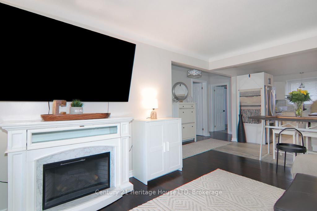 Photo 10 of 6 Ridley Avenue, Welland, Lincoln/Crowland — HOMEH