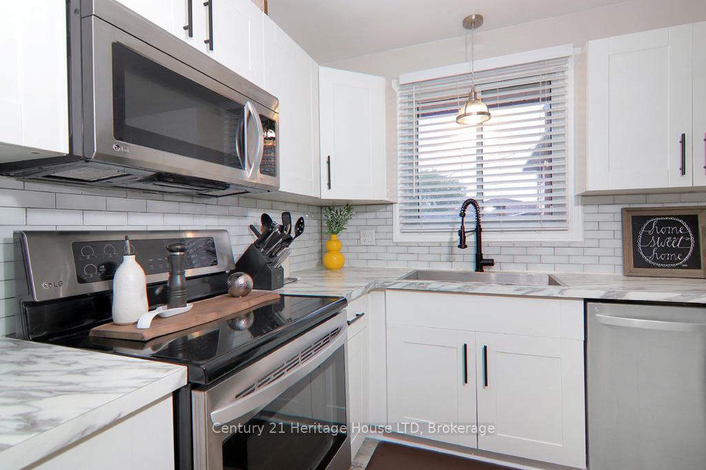 Photo 13 of 6 Ridley Avenue, Welland, Lincoln/Crowland — HOMEH