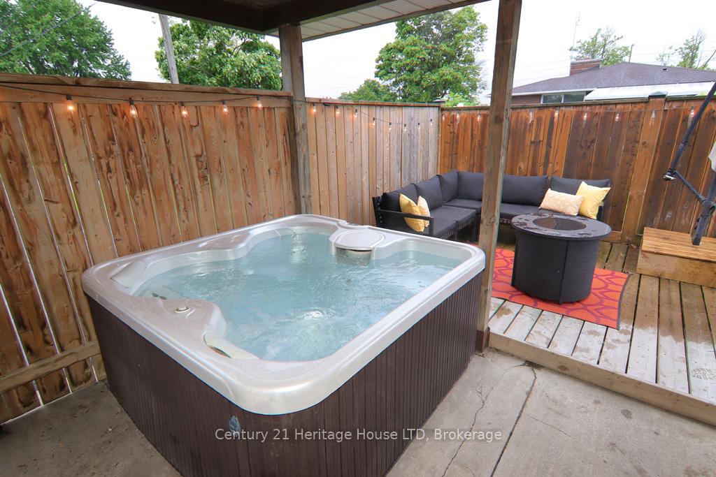 Photo 38 of 6 Ridley Avenue, Welland, Lincoln/Crowland — HOMEH