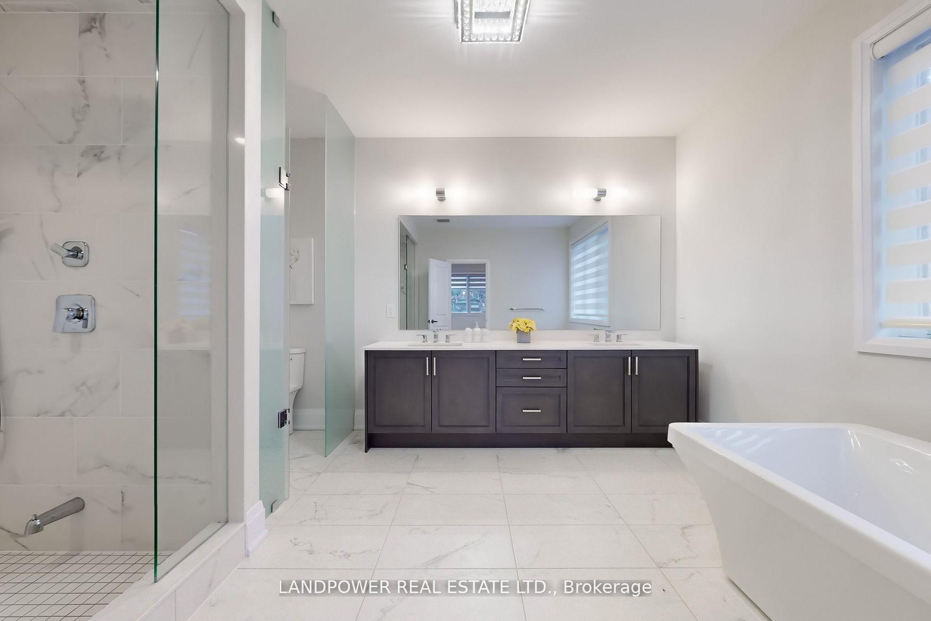 Photo 18 of 52 Klees Crescent, Aurora, Aurora Highlands — HOMEH