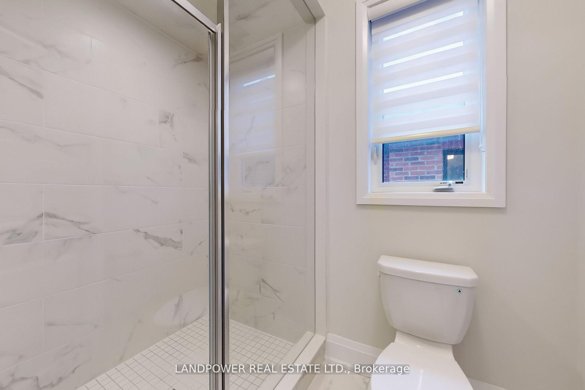 Photo 22 of 52 Klees Crescent, Aurora, Aurora Highlands — HOMEH
