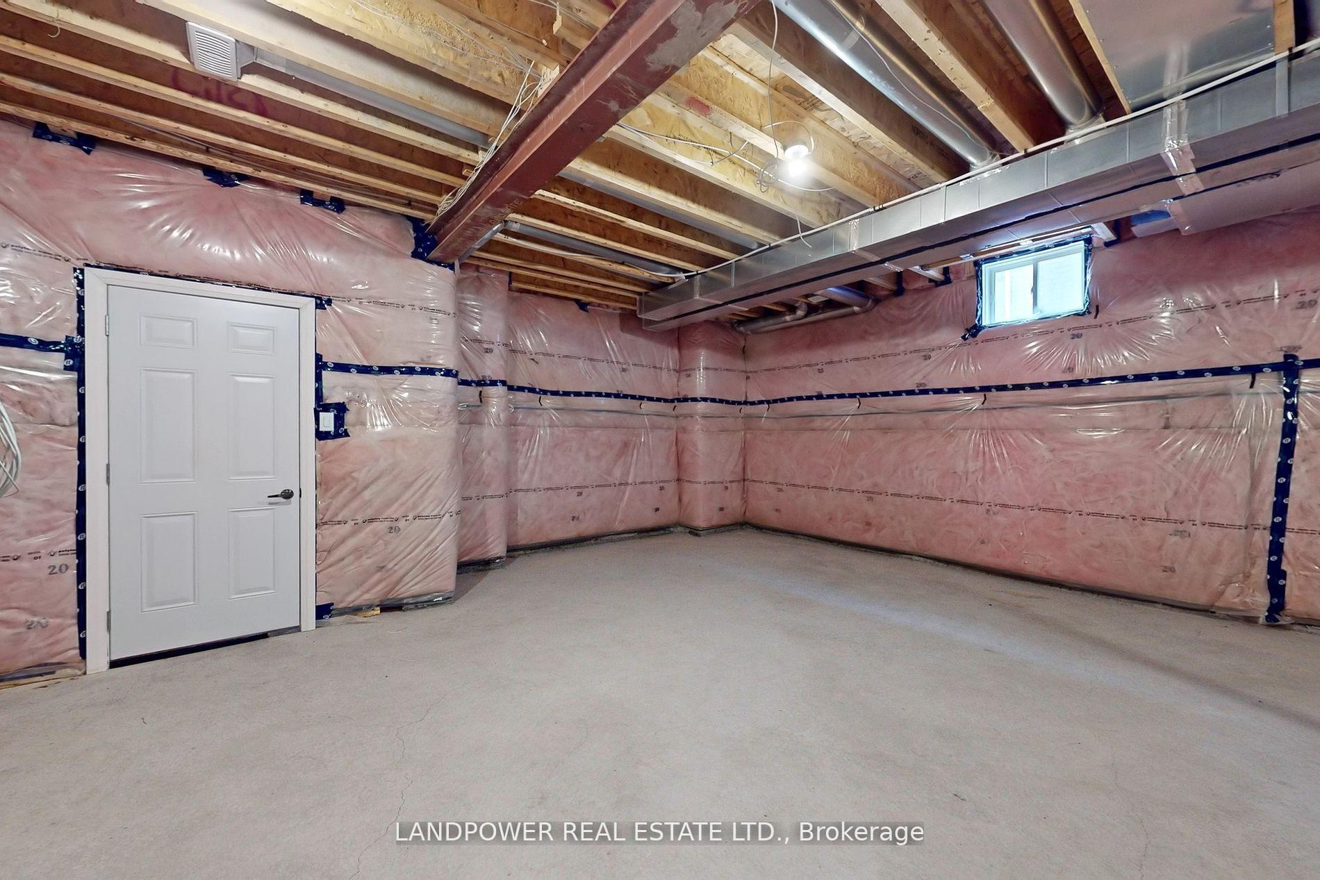 Photo 30 of 52 Klees Crescent, Aurora, Aurora Highlands — HOMEH