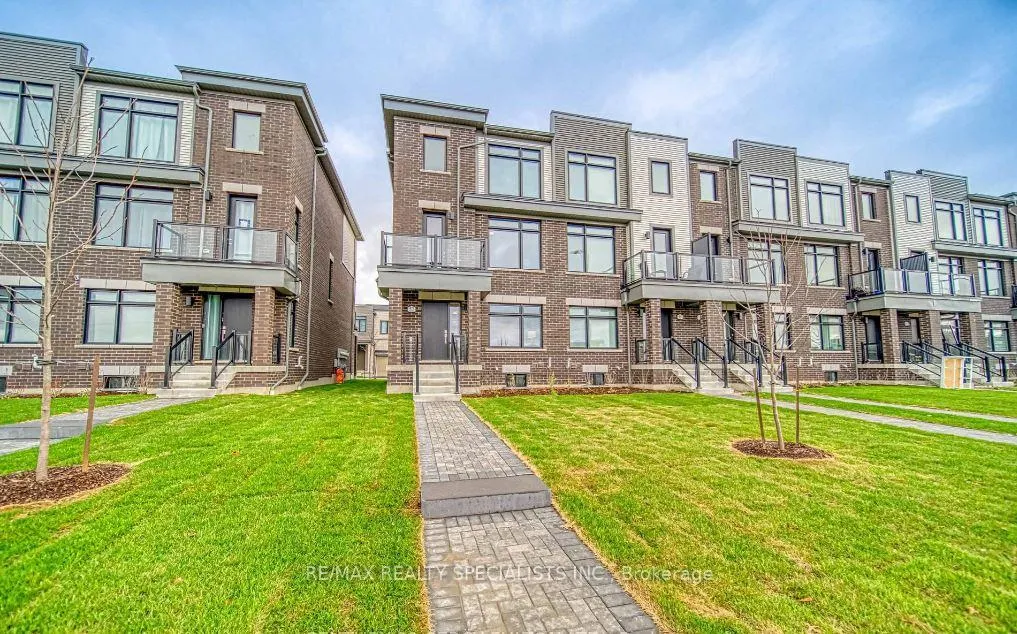 Photo 2 of 53 Sorbara Way, Whitby, Brooklin — HOMEH