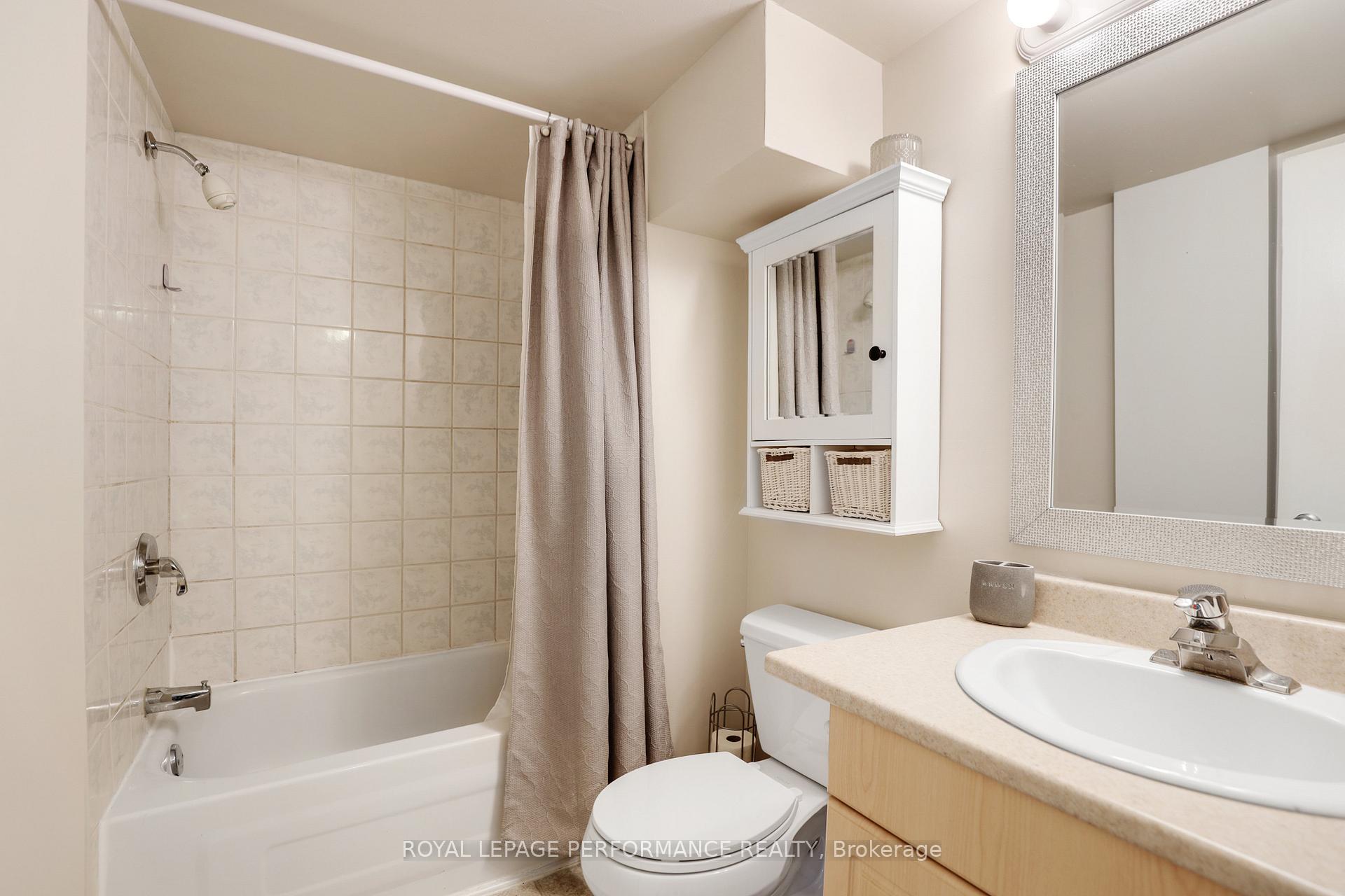 Photo 18 of 2195 Prospect Avenue, Ottawa, Alta Vista — HOMEH