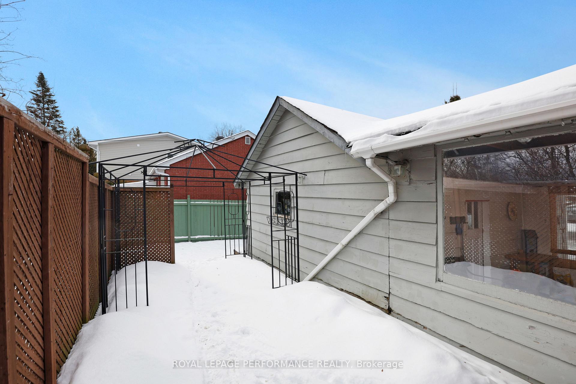 Photo 37 of 2195 Prospect Avenue, Ottawa, Alta Vista — HOMEH